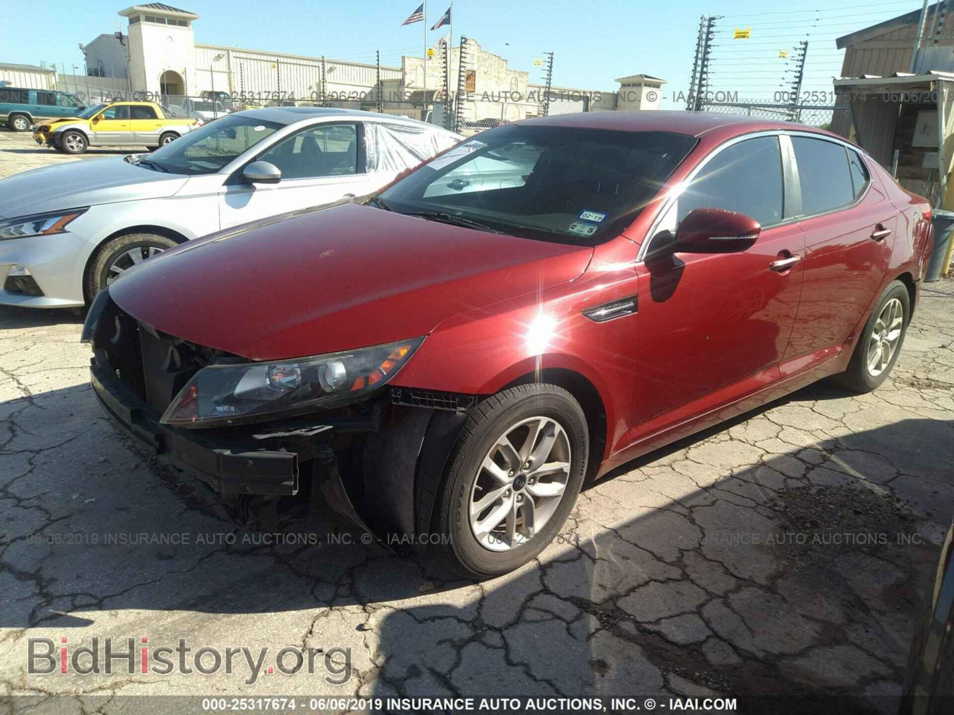 2011 KIA OPTIMA - VIN: KNAGM4A73B5072111 - Фото 2