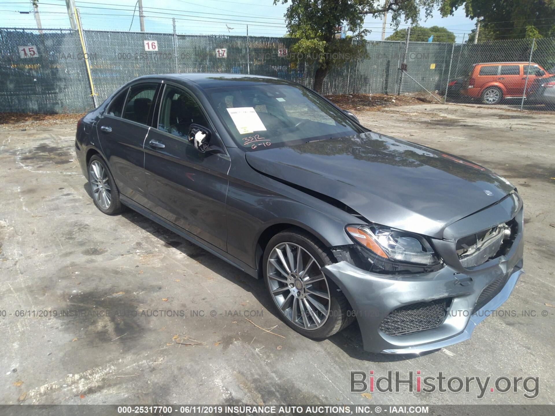 Photo 55SWF4KB9HU203110 - MERCEDES-BENZ C 2017