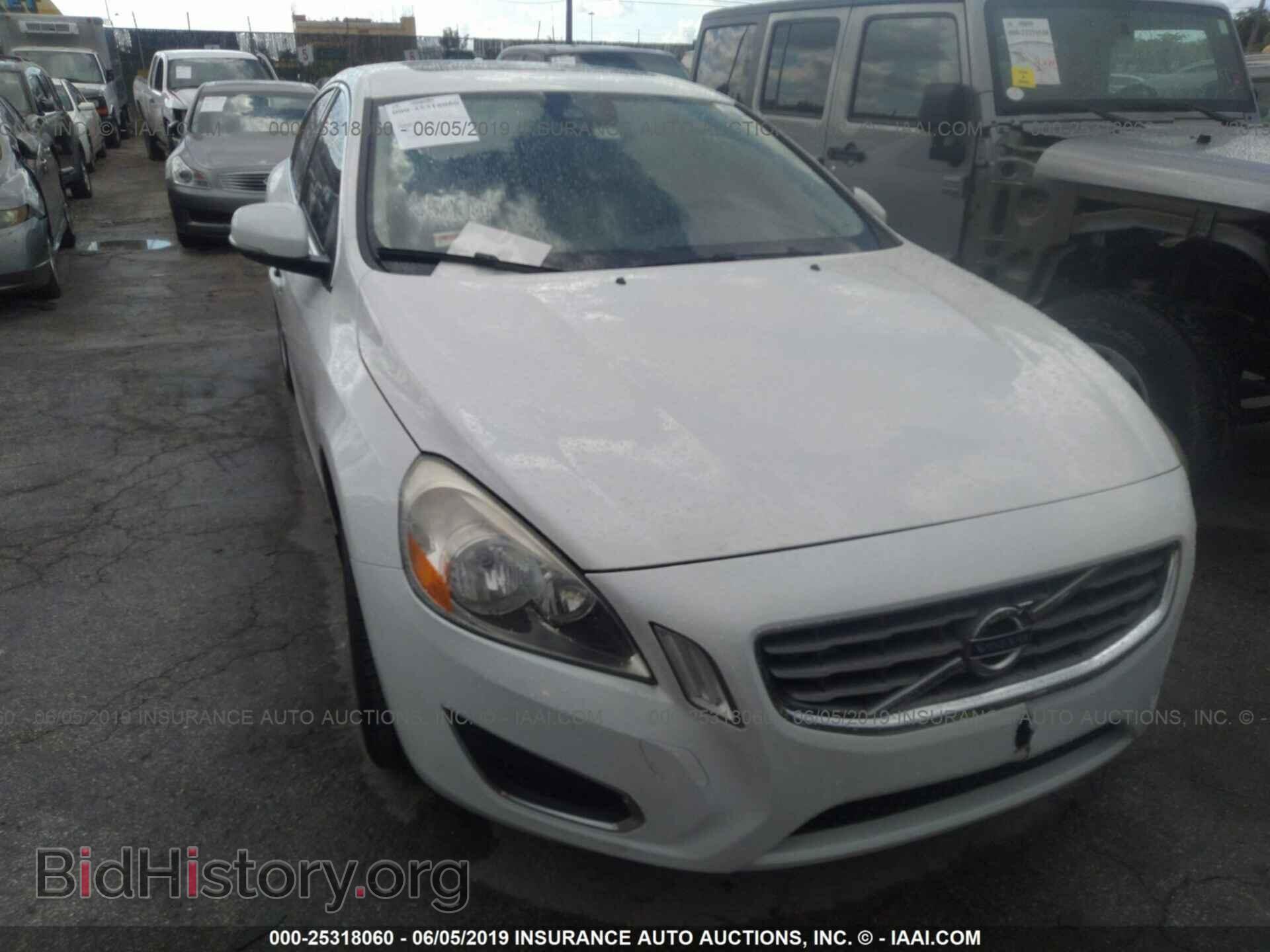 2012 VOLVO S60 - VIN: YV1622FS2C2121155 - Фото 6