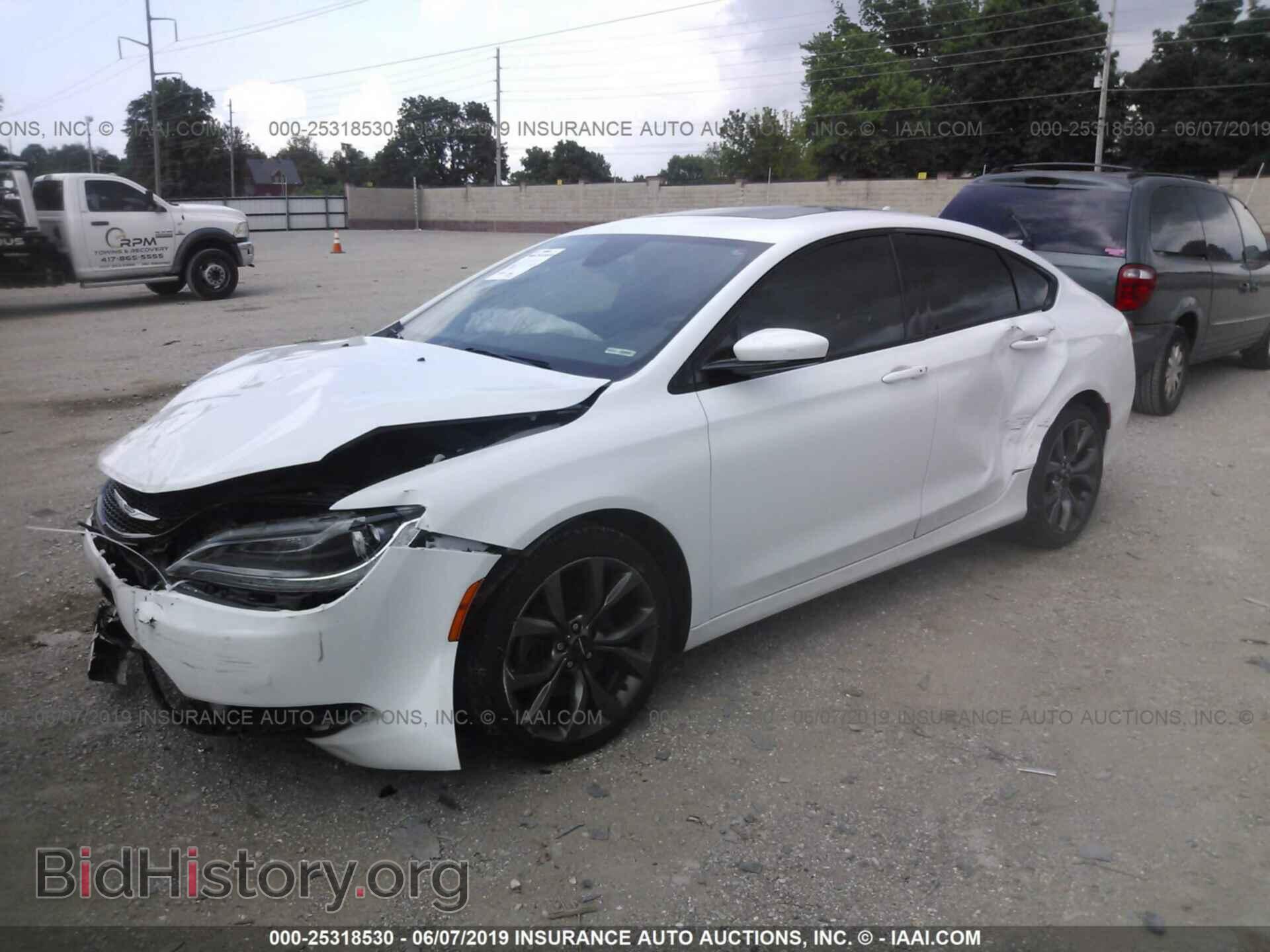 2015 CHRYSLER 200 - VIN: 1C3CCCDG5FN665120 - Photo 2