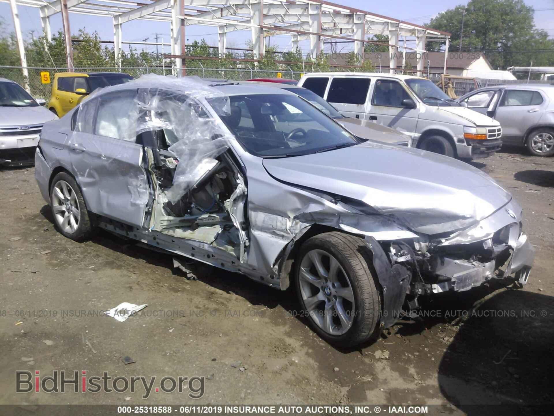 Photo WBA3C3G54FNS76570 - BMW 320 2015