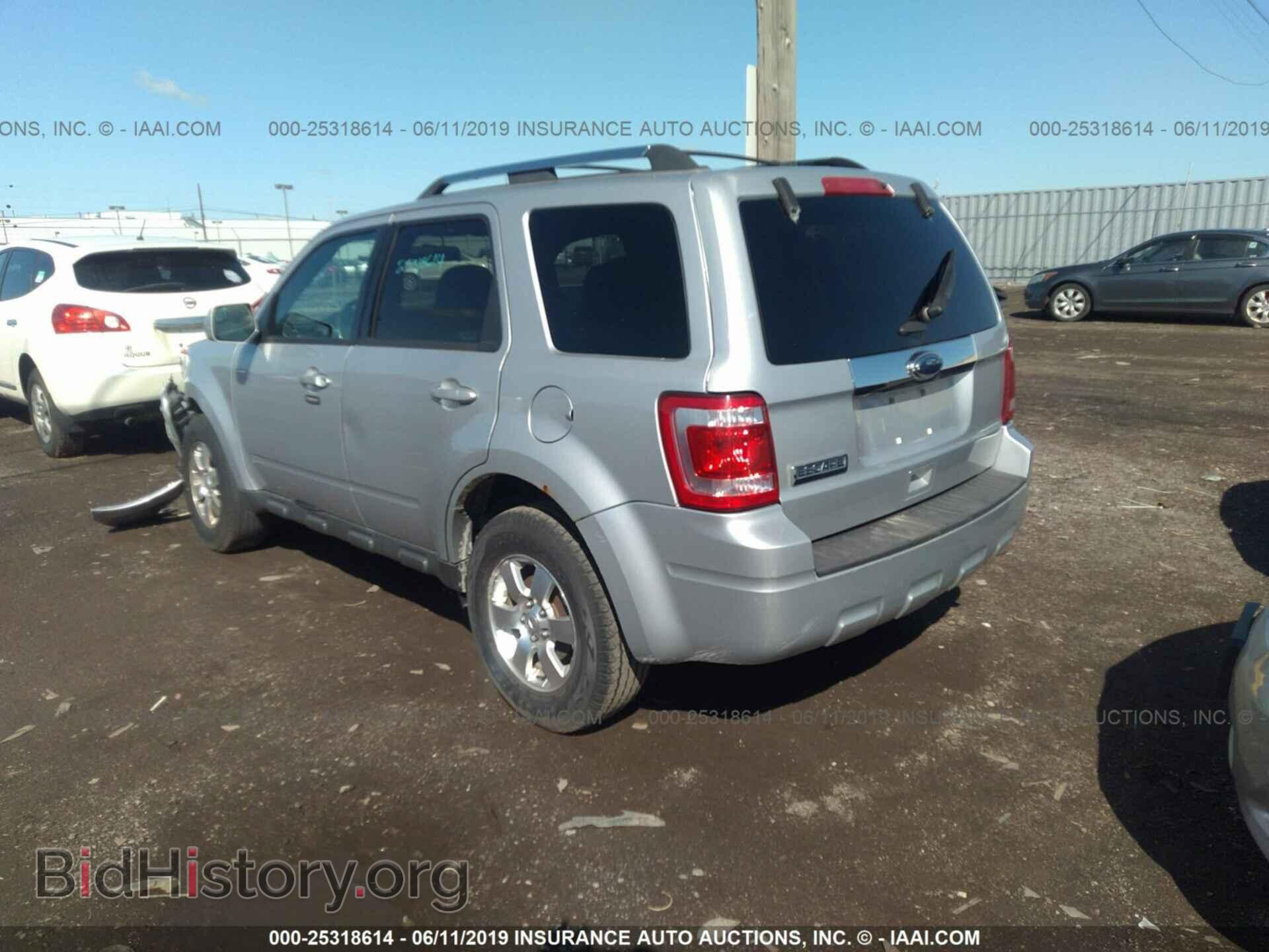 2011 FORD ESCAPE - VIN: 1FMCU0E79BKC61220 - Фото 3