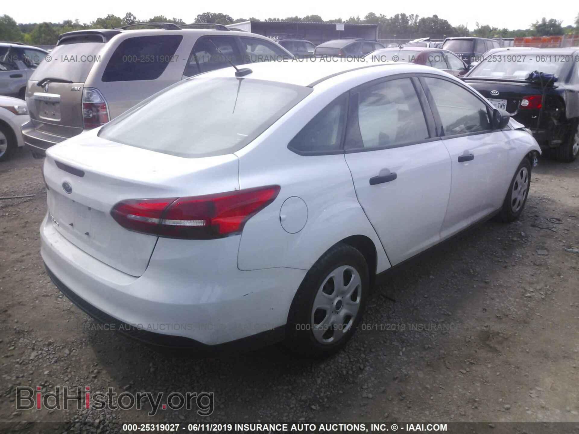 2017 FORD FOCUS - VIN: 1FADP3E20HL301795 - Photo 4