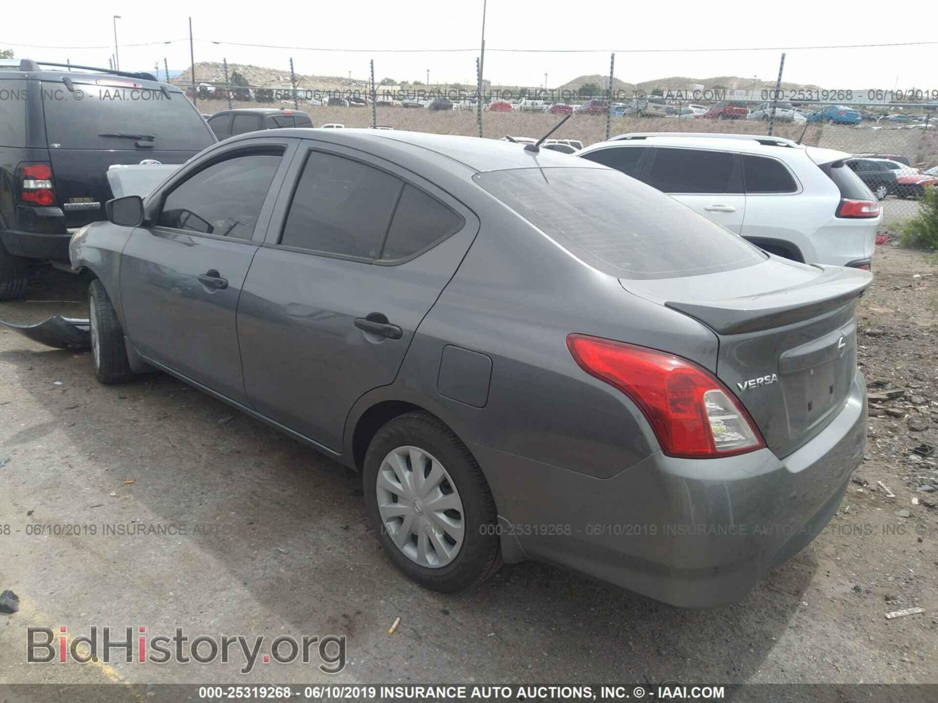 2017 NISSAN VERSA - VIN: 3N1CN7AP8HL867263 - Фото 3
