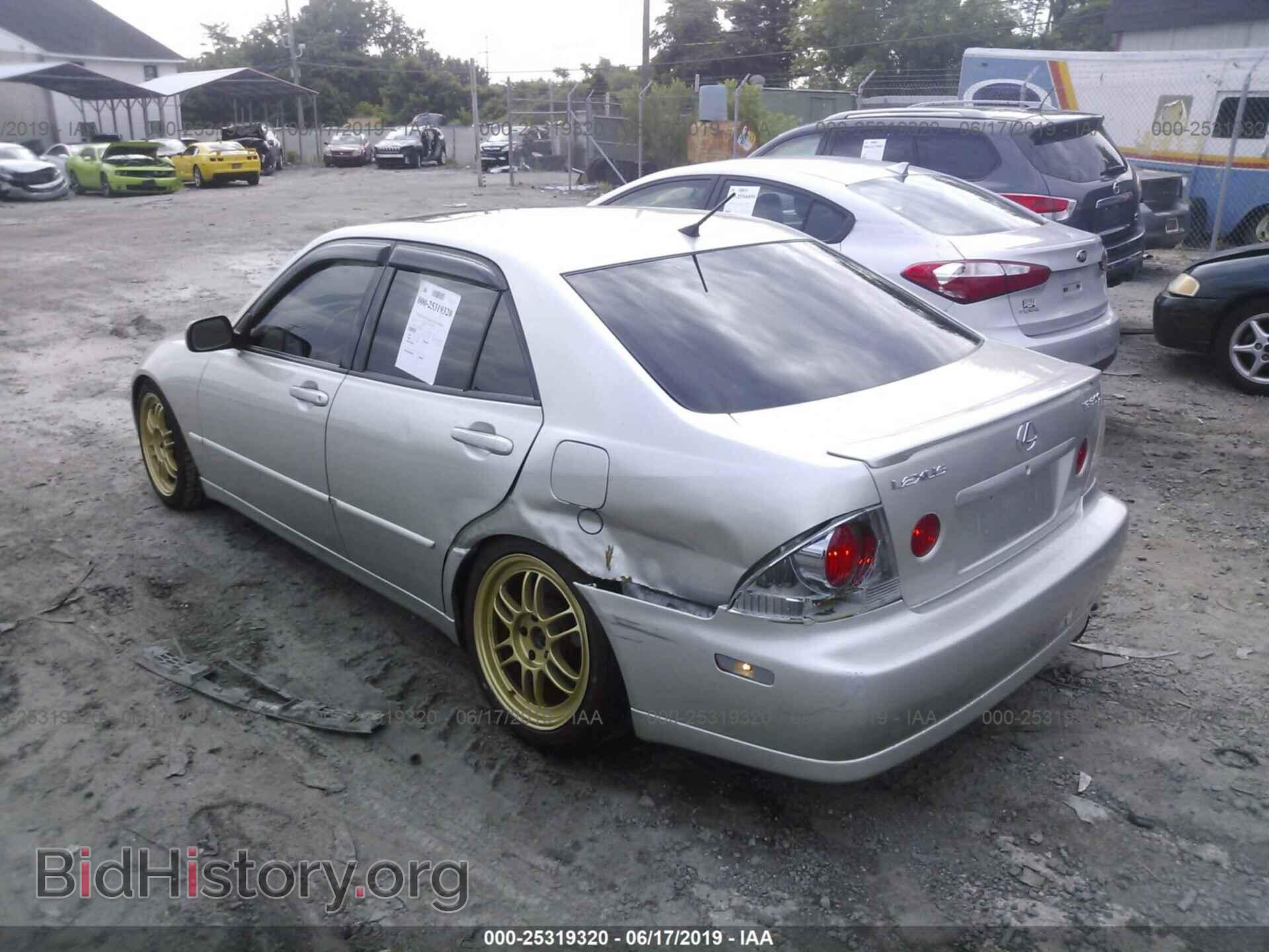 2005 LEXUS IS - VIN: JTHBD192550099041 - Photo 3