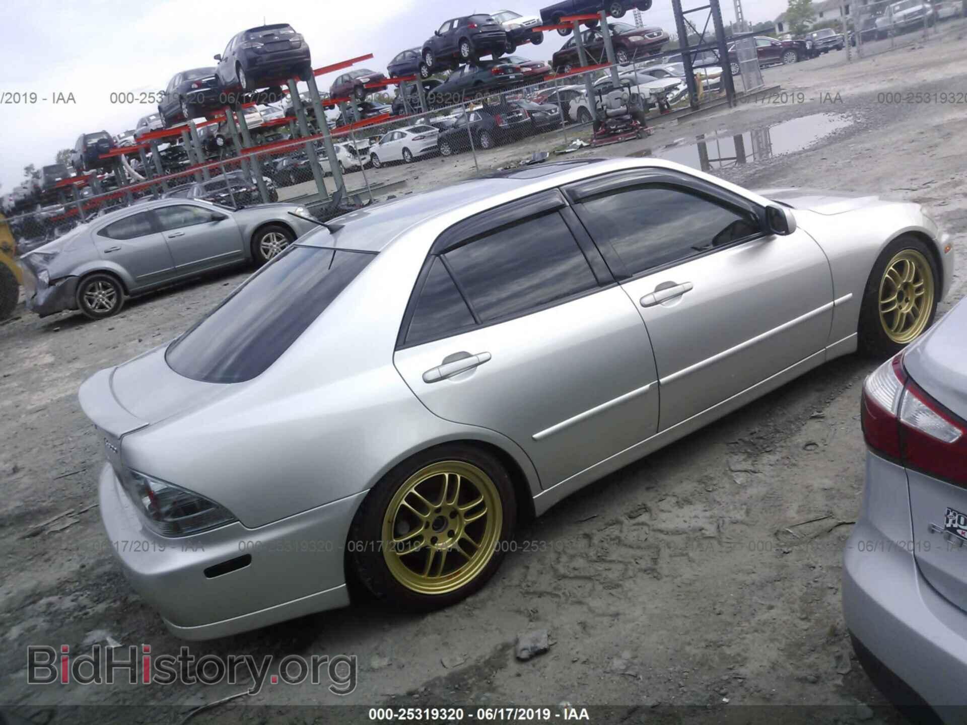 2005 LEXUS IS - VIN: JTHBD192550099041 - Photo 4