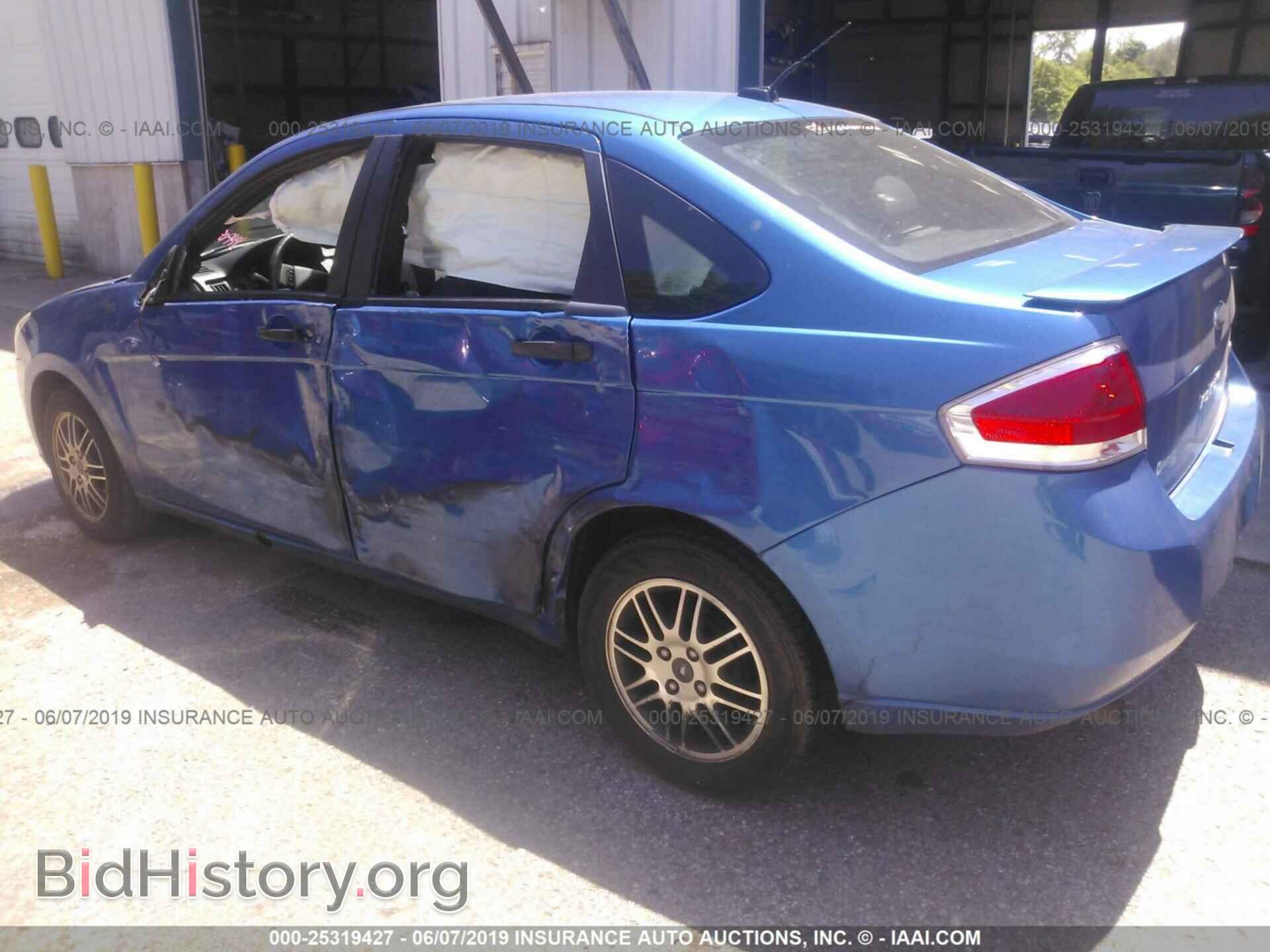 2011 FORD FOCUS - VIN: 1FAHP3FN9BW165764 - Фото 3