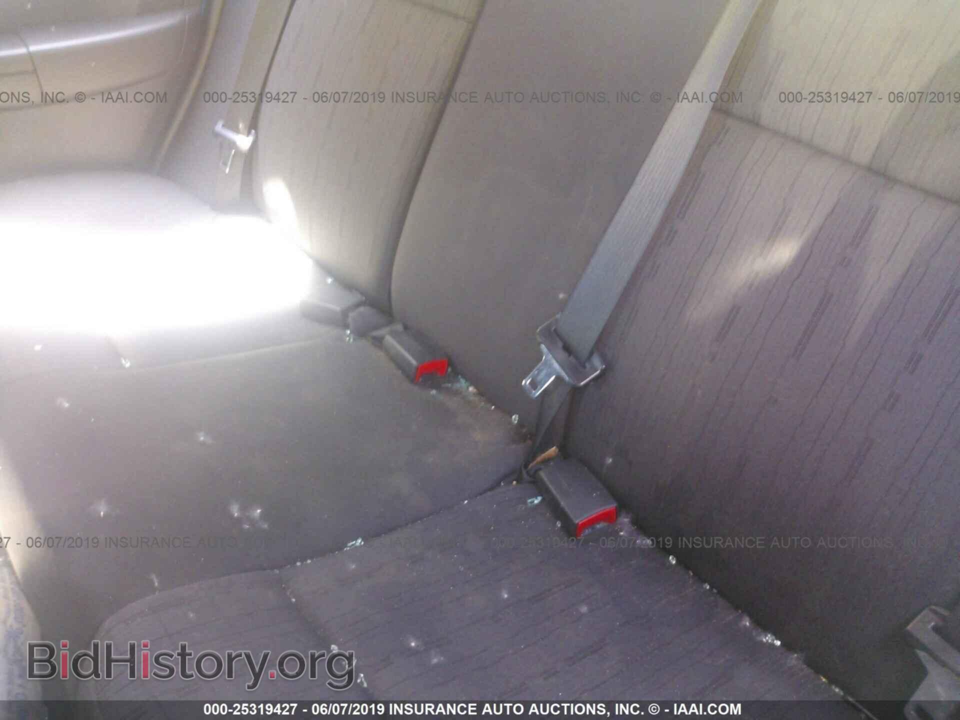 2011 FORD FOCUS - VIN: 1FAHP3FN9BW165764 - Фото 8