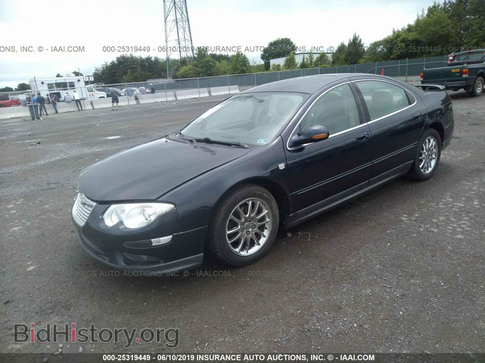 2002 CHRYSLER 300M - VIN: 2C3HE76K82H314455 - Photo 2