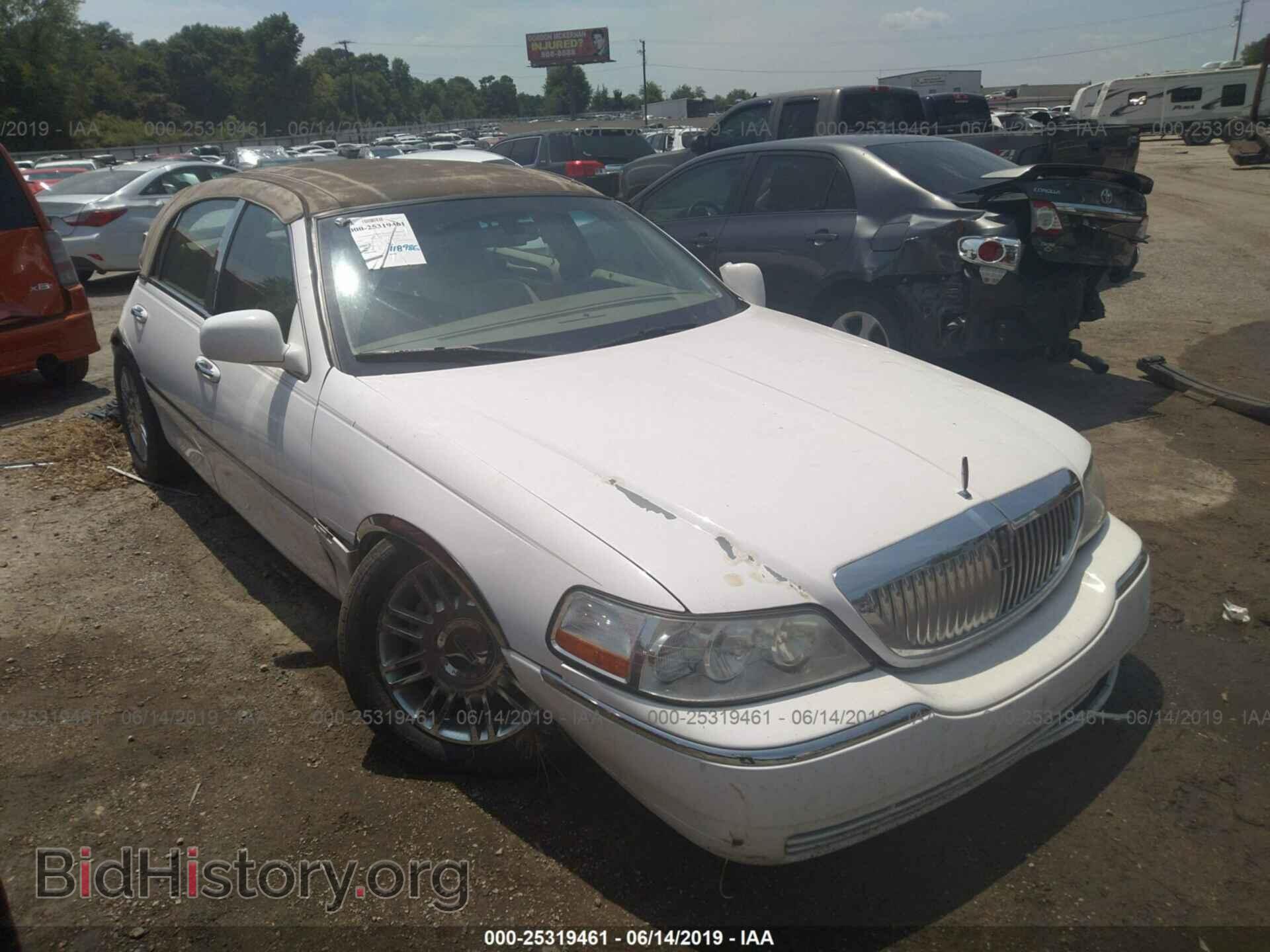 Фотография 2LNHM82V48X660940 - LINCOLN TOWN CAR 2008