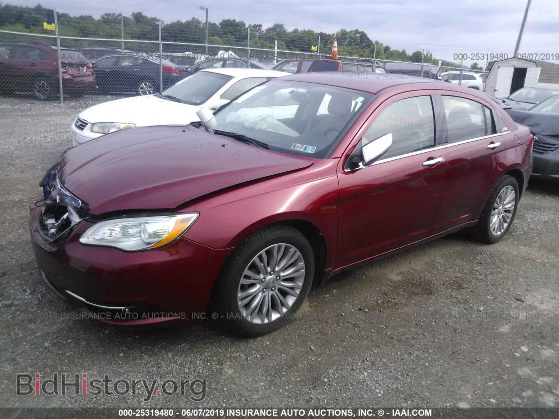 2013 CHRYSLER 200 - VIN: 1C3CCBCG3DN524135 - Photo 2