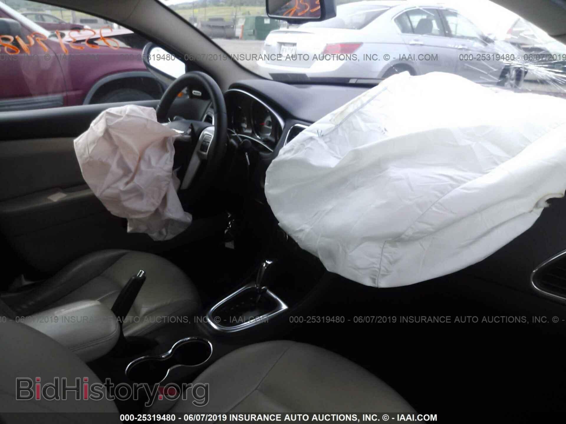 2013 CHRYSLER 200 - VIN: 1C3CCBCG3DN524135 - Photo 5