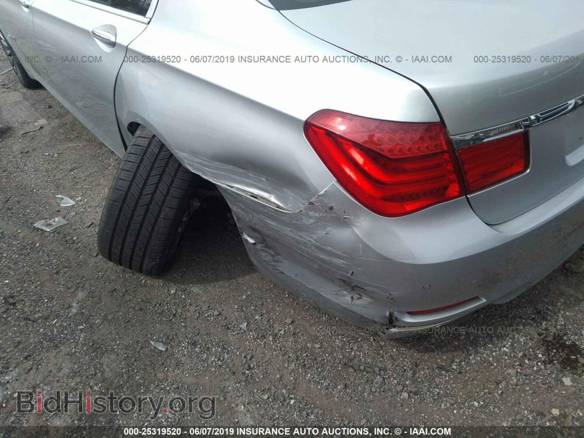 2012 BMW 750 - VIN: WBAKC8C50CC437793 - Фото 6