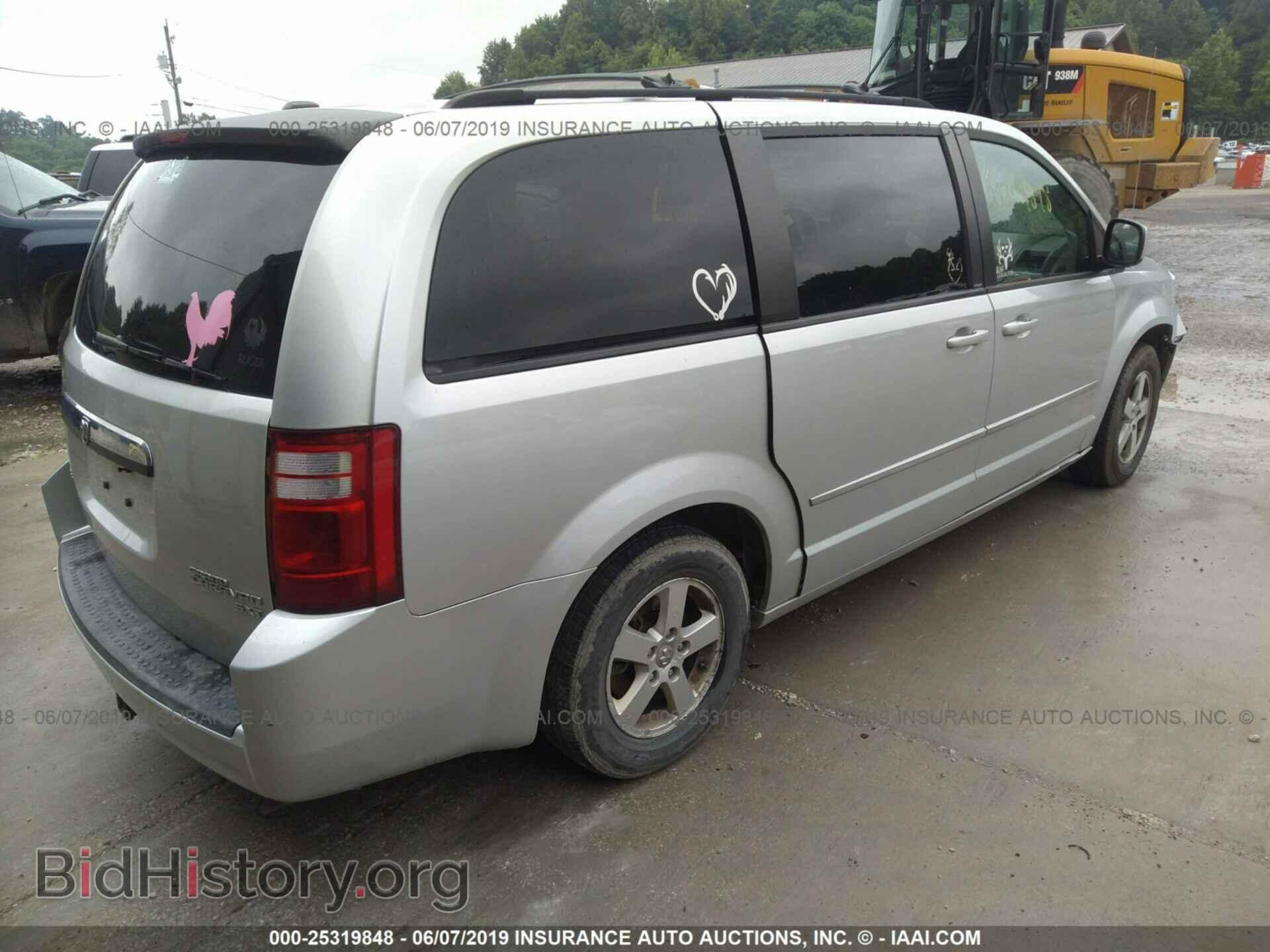 2010 DODGE GRAND CARAVAN - VIN: 2D4RN5D12AR201627 - Фото 4