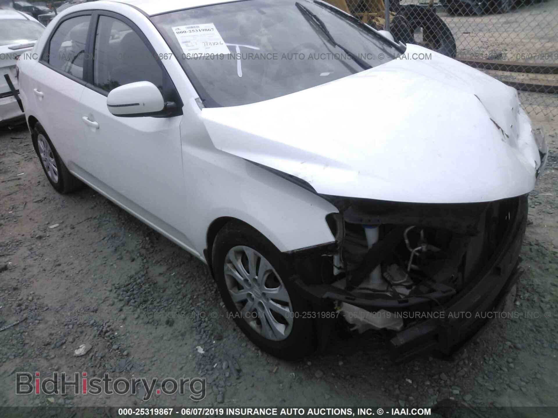 Фотография KNAFU4A25C5625813 - KIA FORTE 2012