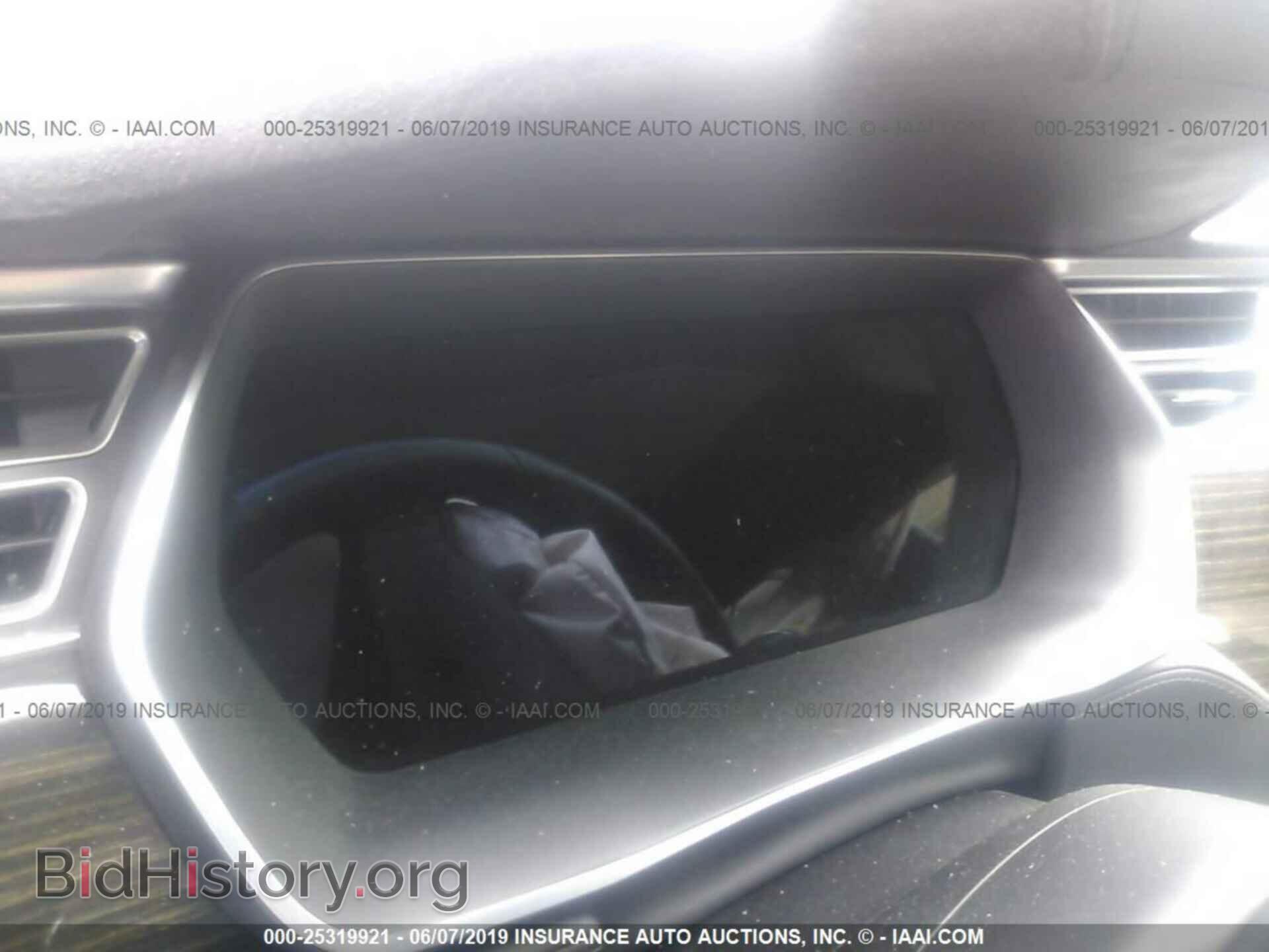 2015 TESLA MODEL S - VIN: 5YJSA1E21FF109566 - Фото 7