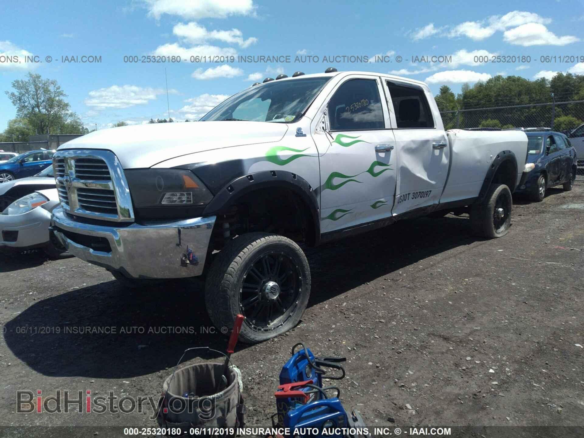 2011 DODGE RAM 3500 - VIN: 3D73Y3CL7BG588142 - Фото 2