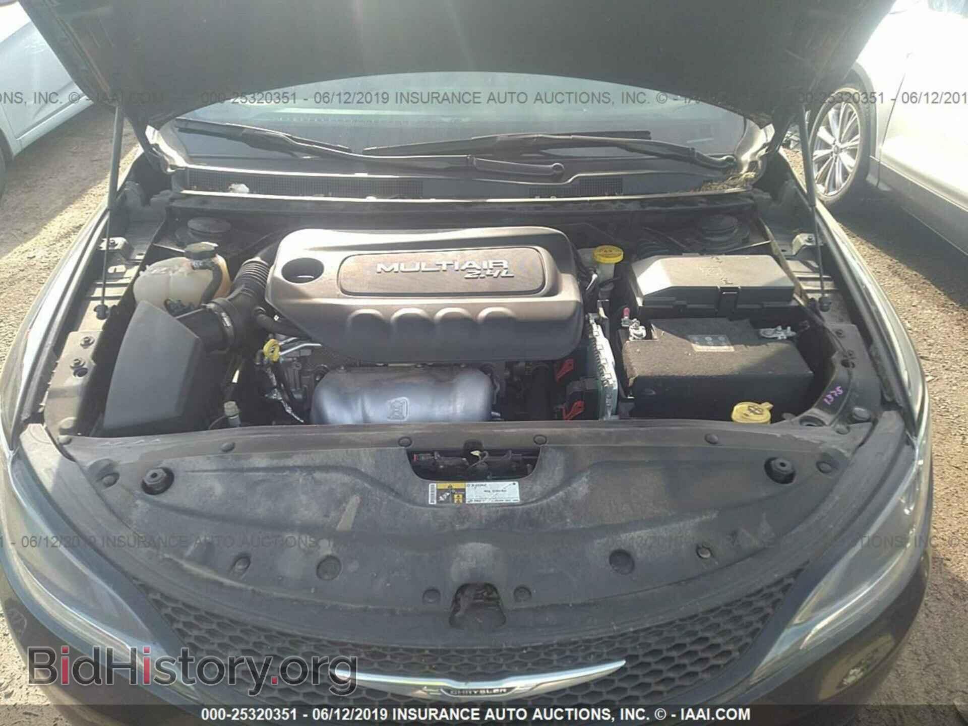 2016 CHRYSLER 200 - VIN: 1C3CCCBB5GN156170 - Фото 10