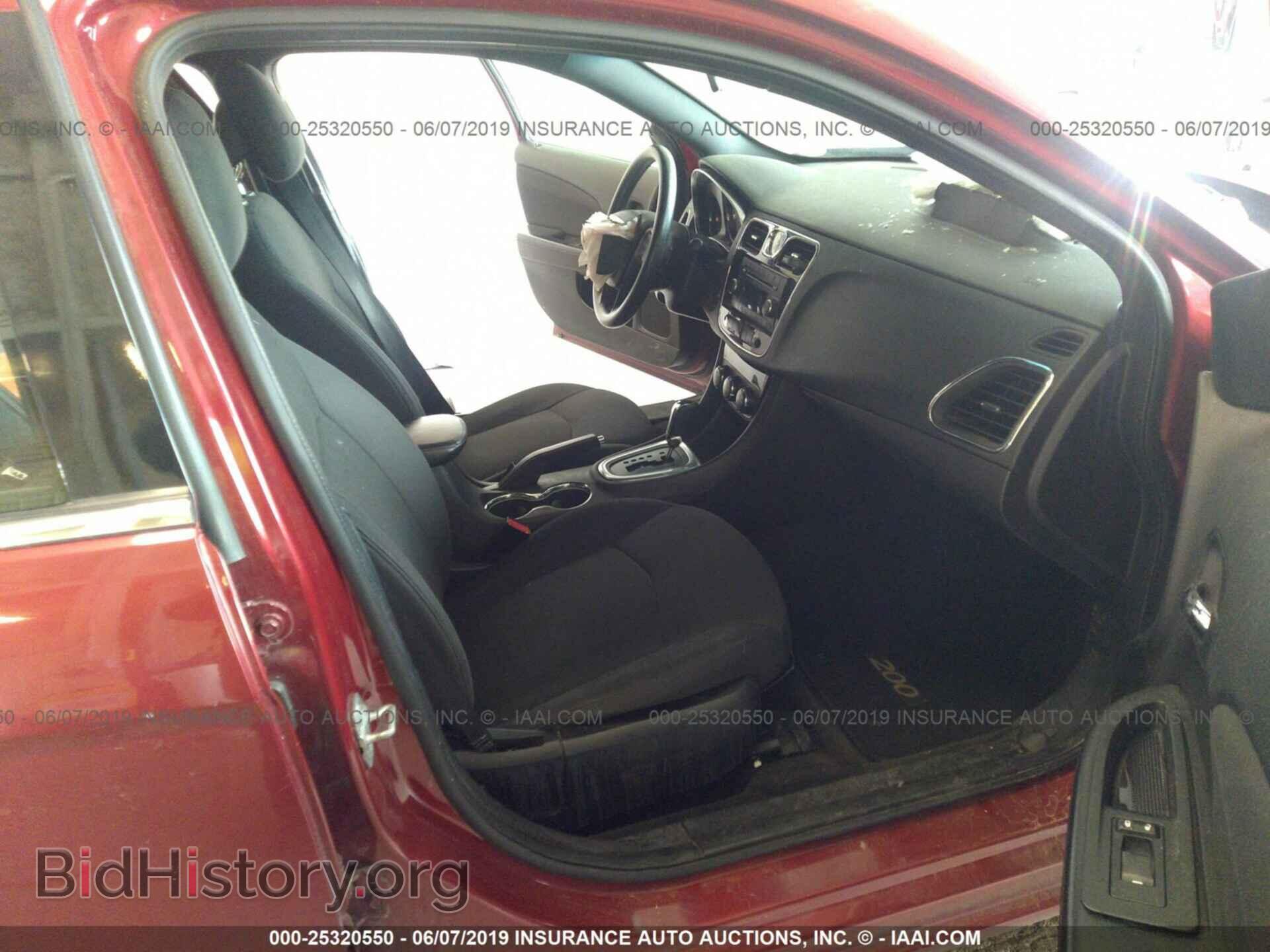 2012 CHRYSLER 200 - VIN: 1C3CCBAG0CN236333 - Фото 5