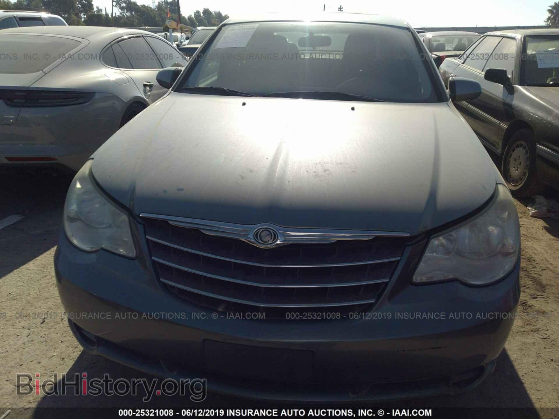 2010 CHRYSLER SEBRING - VIN: 1C3CC5FD7AN156007 - Фото 6