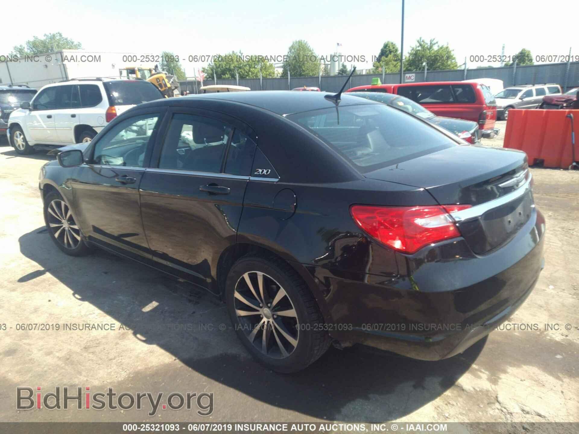 2014 CHRYSLER 200 - VIN: 1C3CCBCG8EN156598 - Фото 3