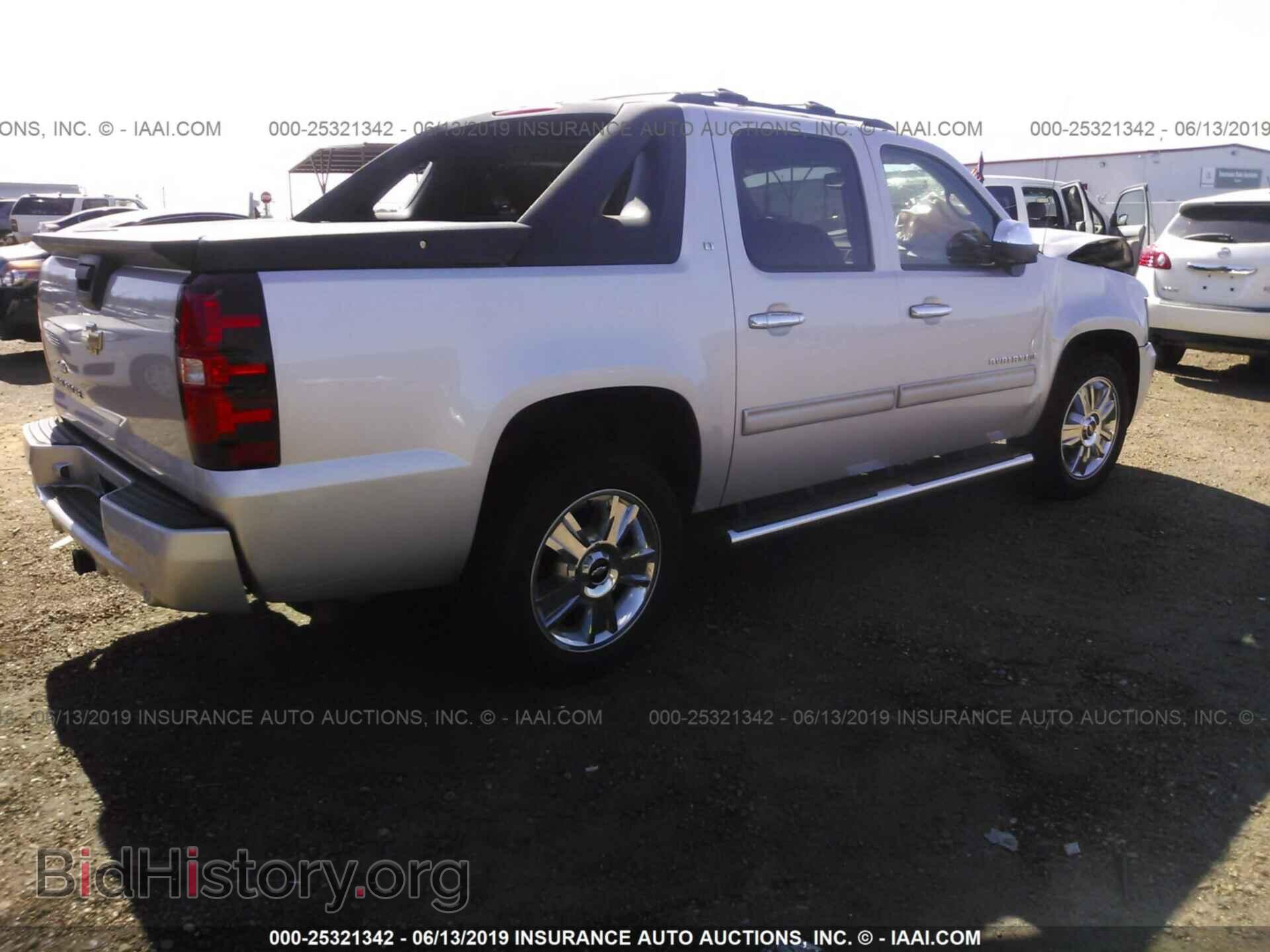 2012 CHEVROLET AVALANCHE - VIN: 3GNMCFE06CG193427 - Фото 4