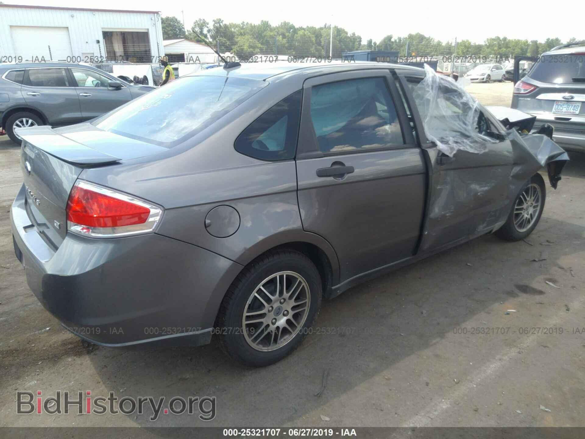 2010 FORD FOCUS - VIN: 1FAHP3FN8AW240033 - Фото 4