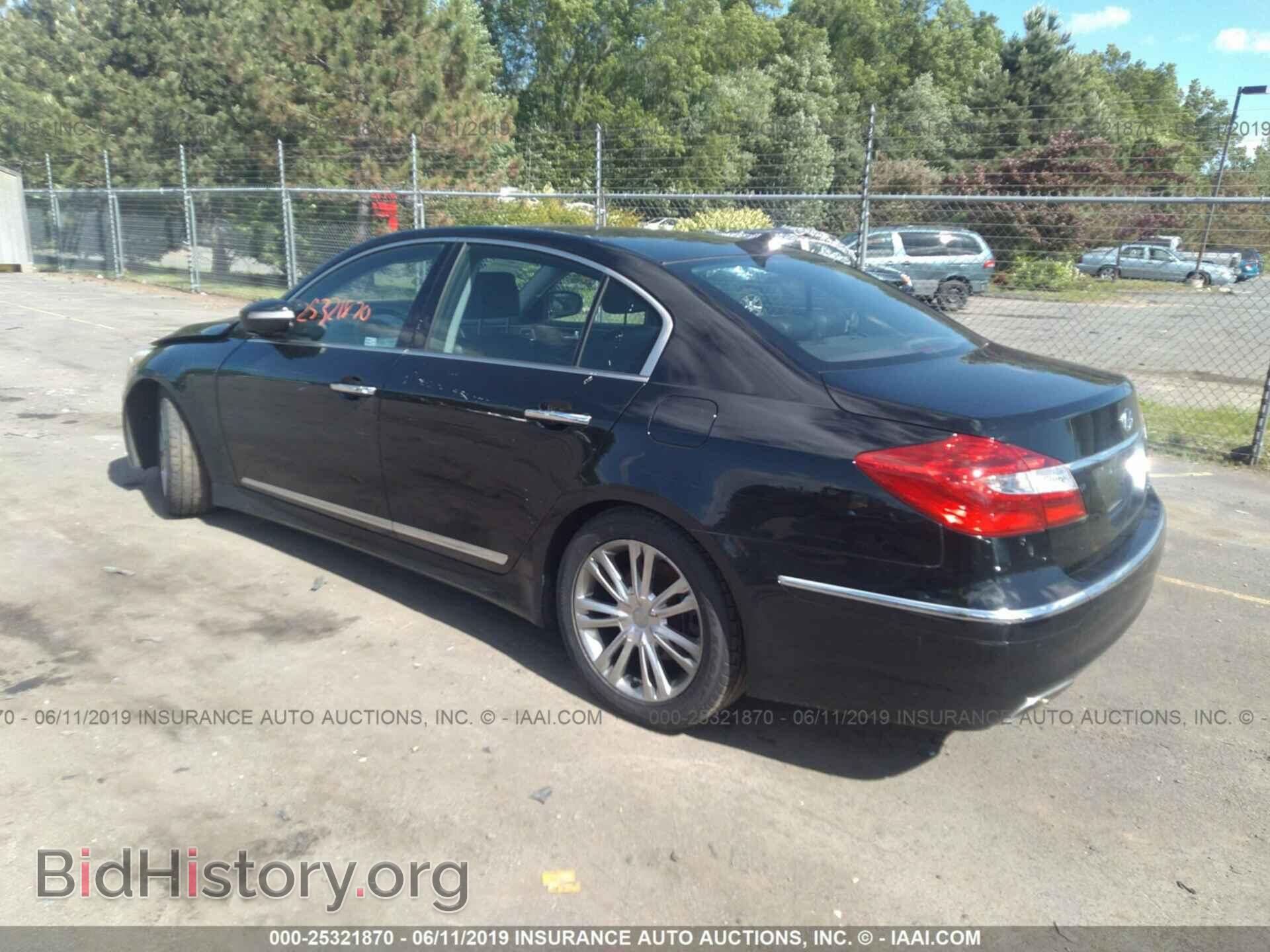 2012 HYUNDAI GENESIS - VIN: KMHGC4DF3CU185228 - Фото 3