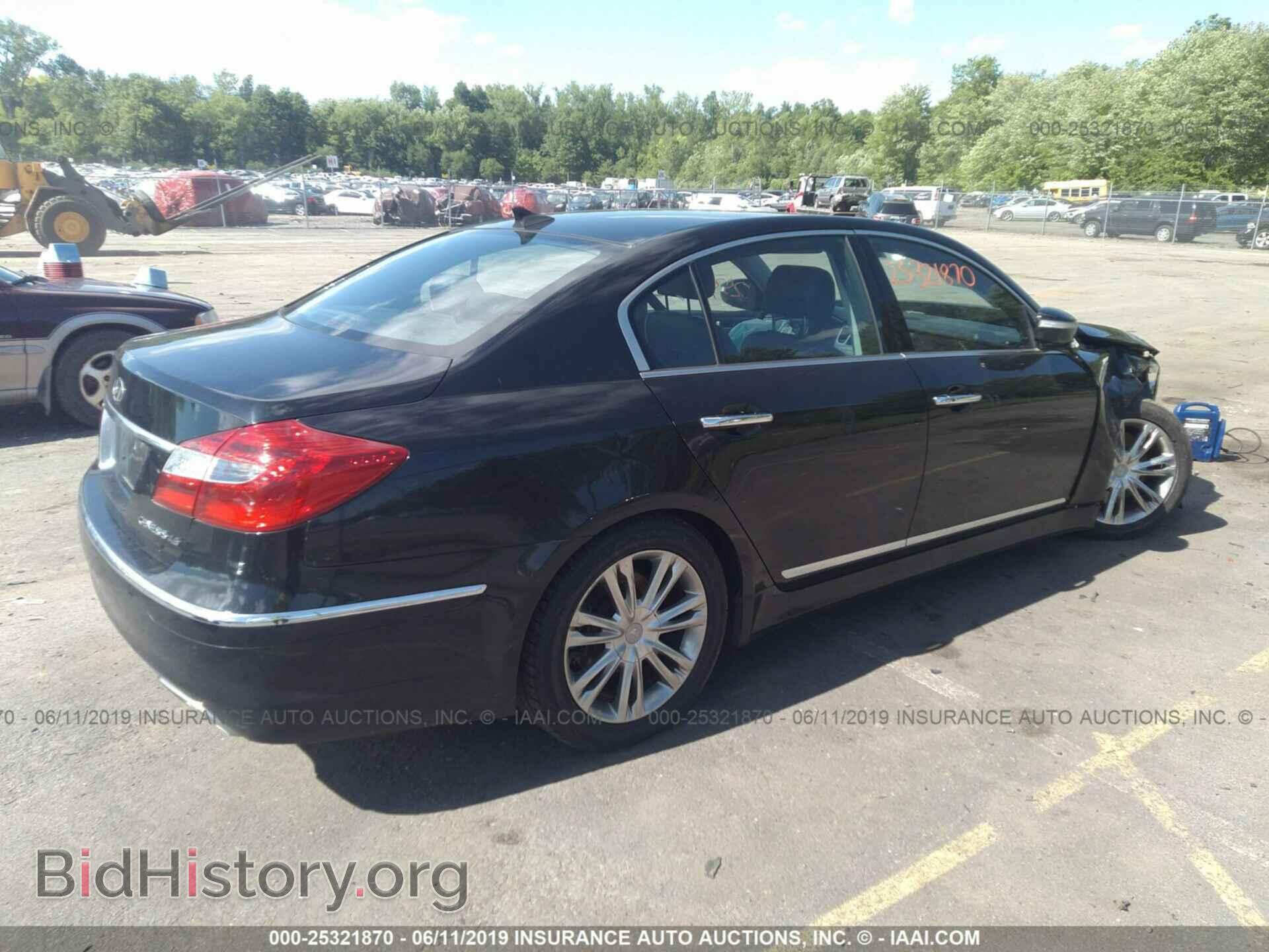 2012 HYUNDAI GENESIS - VIN: KMHGC4DF3CU185228 - Фото 4