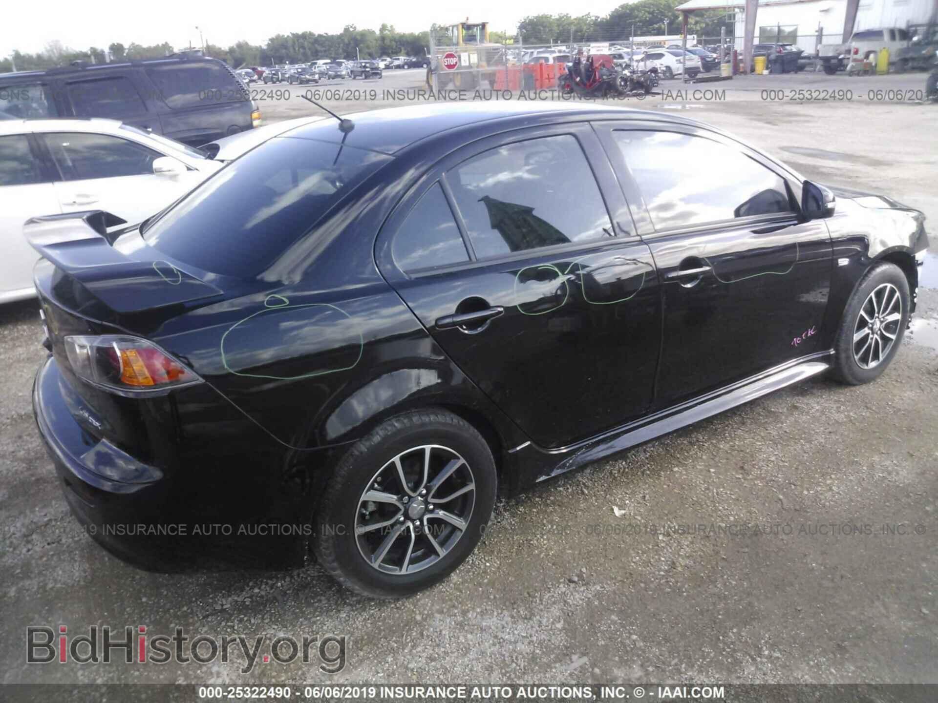 2017 MITSUBISHI LANCER - VIN: JA32U2FU4HU012612 - Фото 4