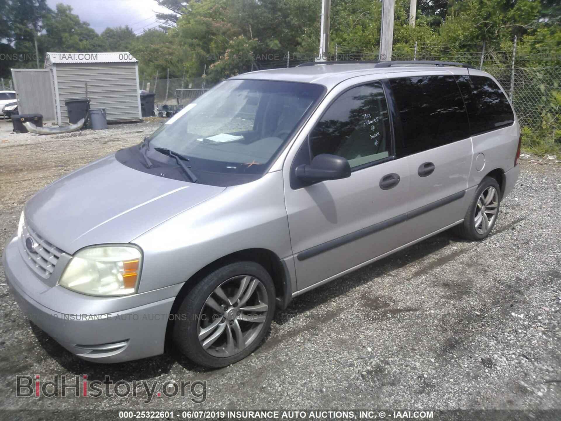 2004 FORD FREESTAR - VIN: 2FMZA51604BA66830 - Фото 2