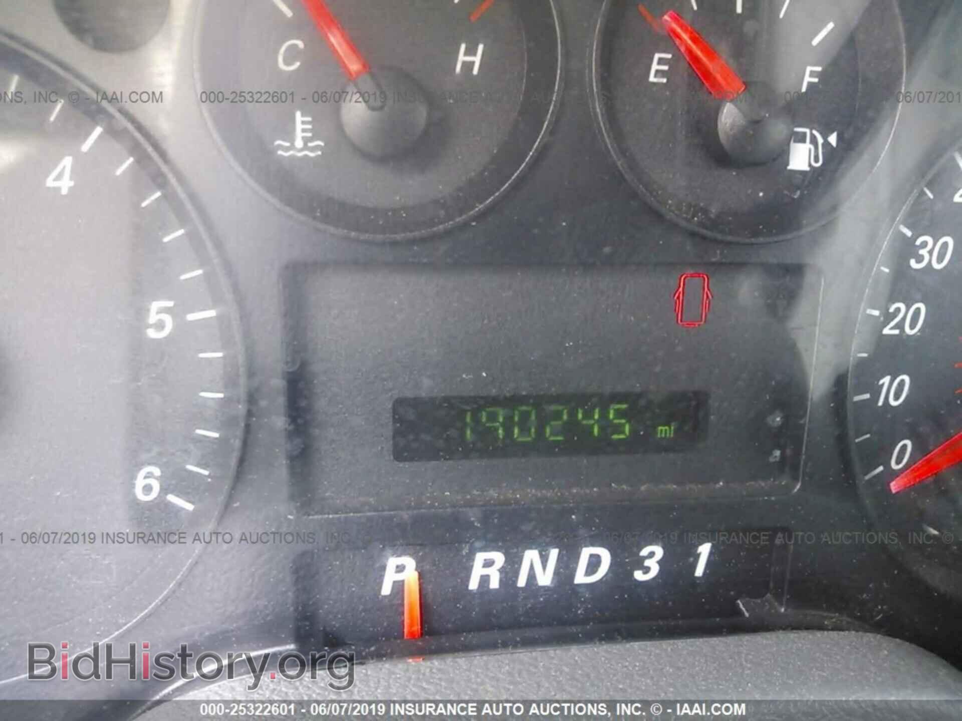 2004 FORD FREESTAR - VIN: 2FMZA51604BA66830 - Фото 7