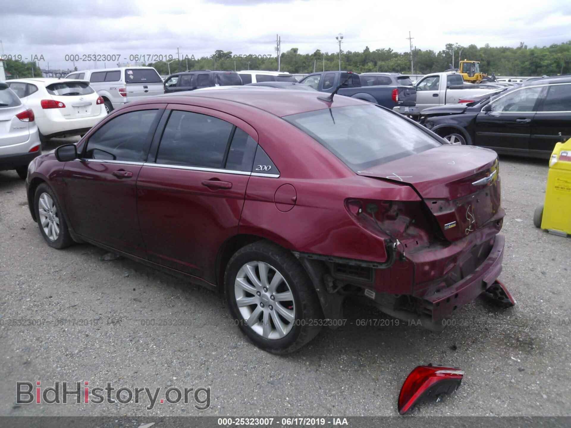 2013 CHRYSLER 200 - VIN: 1C3CCBBGXDN528748 - Photo 3