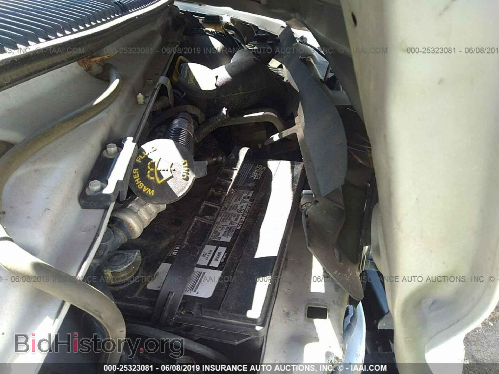 2011 FORD ECONOLINE - VIN: 1FTNE2EW7BDB05517 - Photo 10