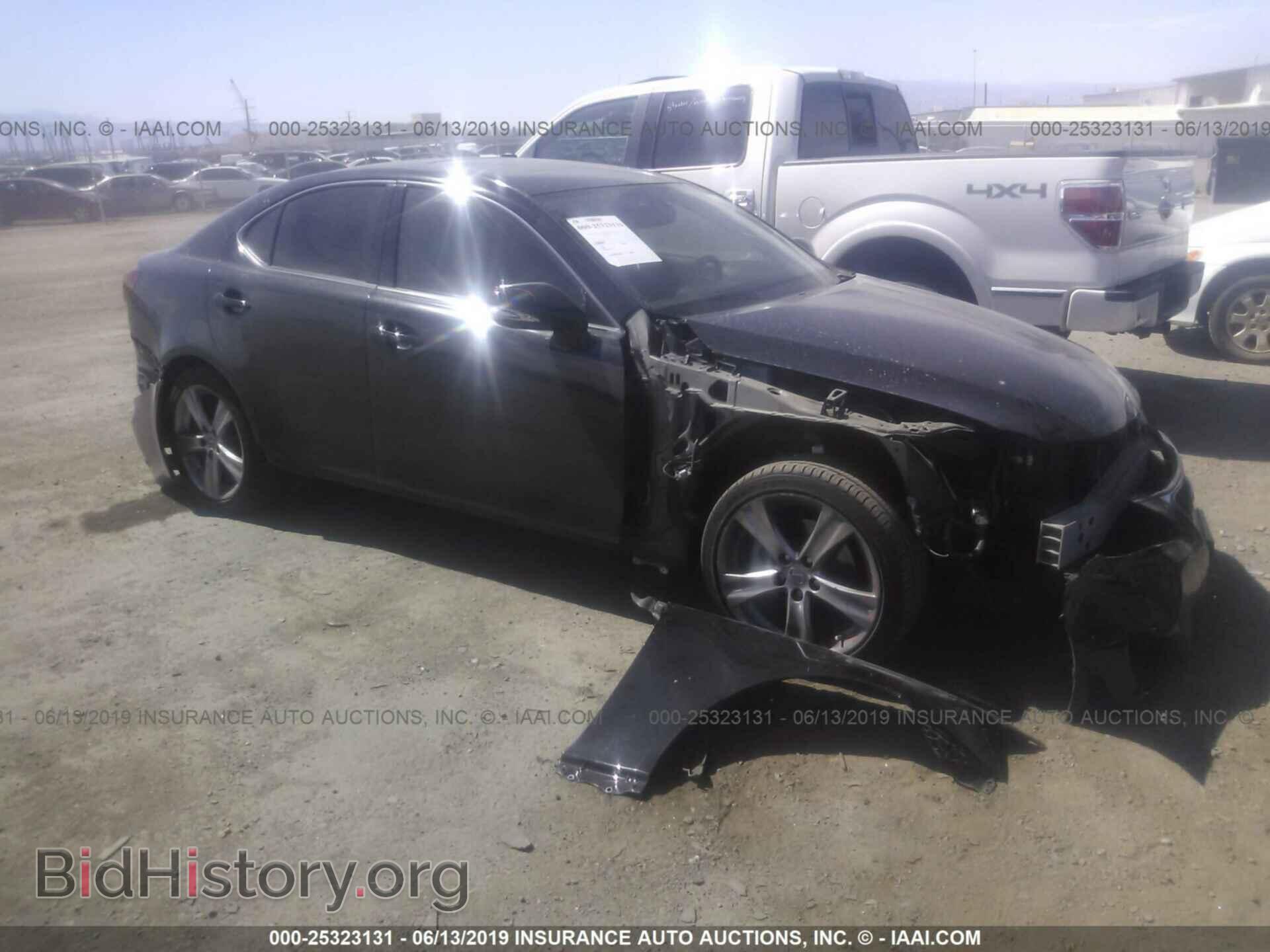 Фотография JTHBF5C24B2101338 - LEXUS IS 2011