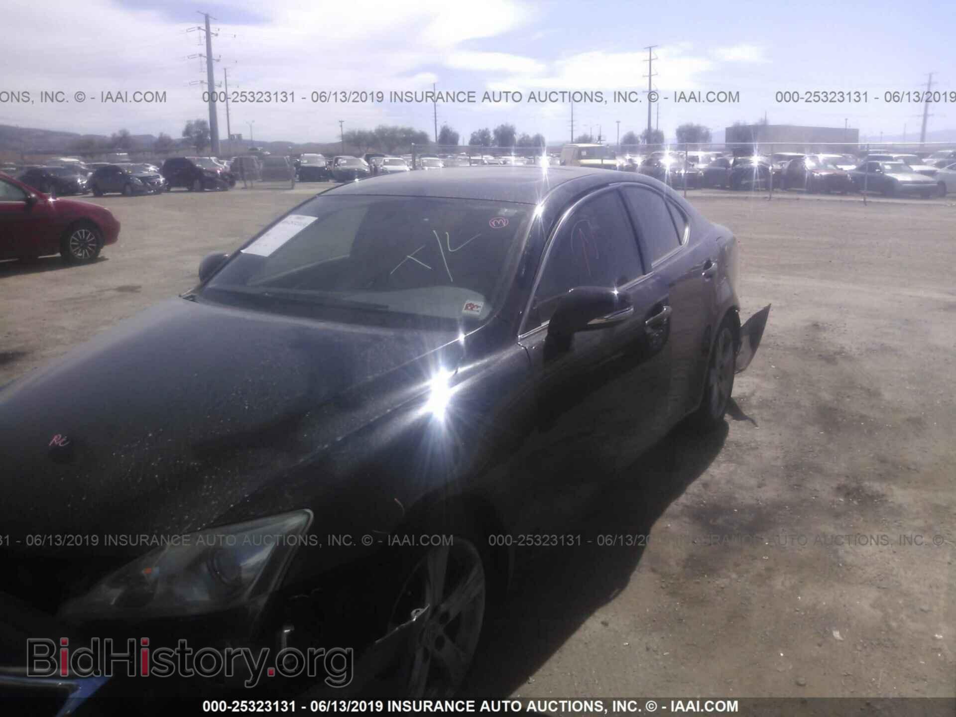 2011 LEXUS IS - VIN: JTHBF5C24B2101338 - Фото 2