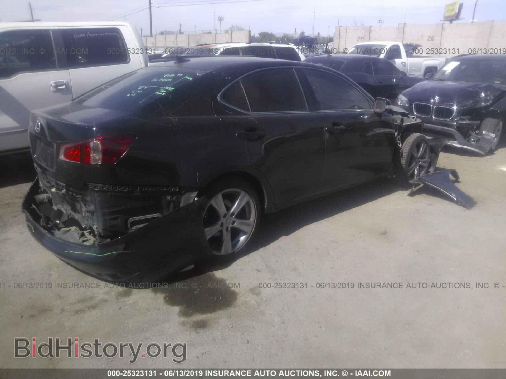 2011 LEXUS IS - VIN: JTHBF5C24B2101338 - Фото 4