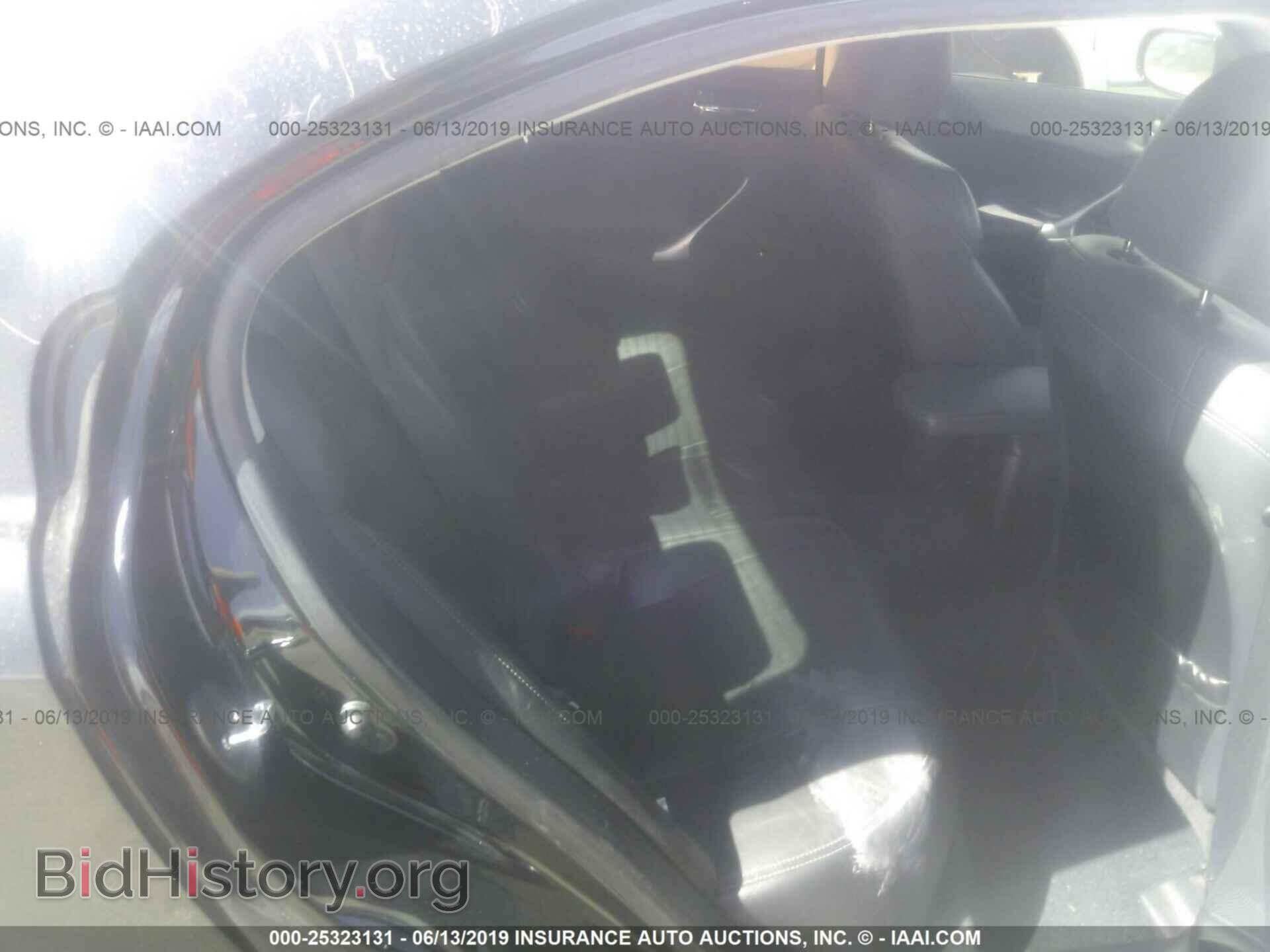 2011 LEXUS IS - VIN: JTHBF5C24B2101338 - Фото 8