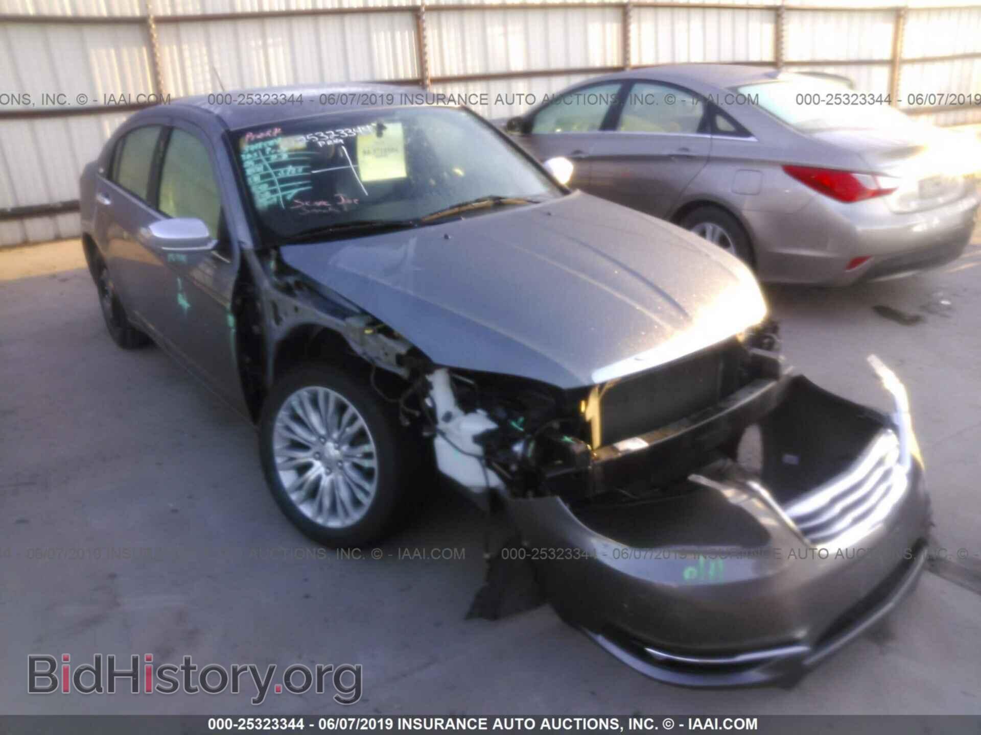 Photo 1C3CCBCG6DN523920 - CHRYSLER 200 2013