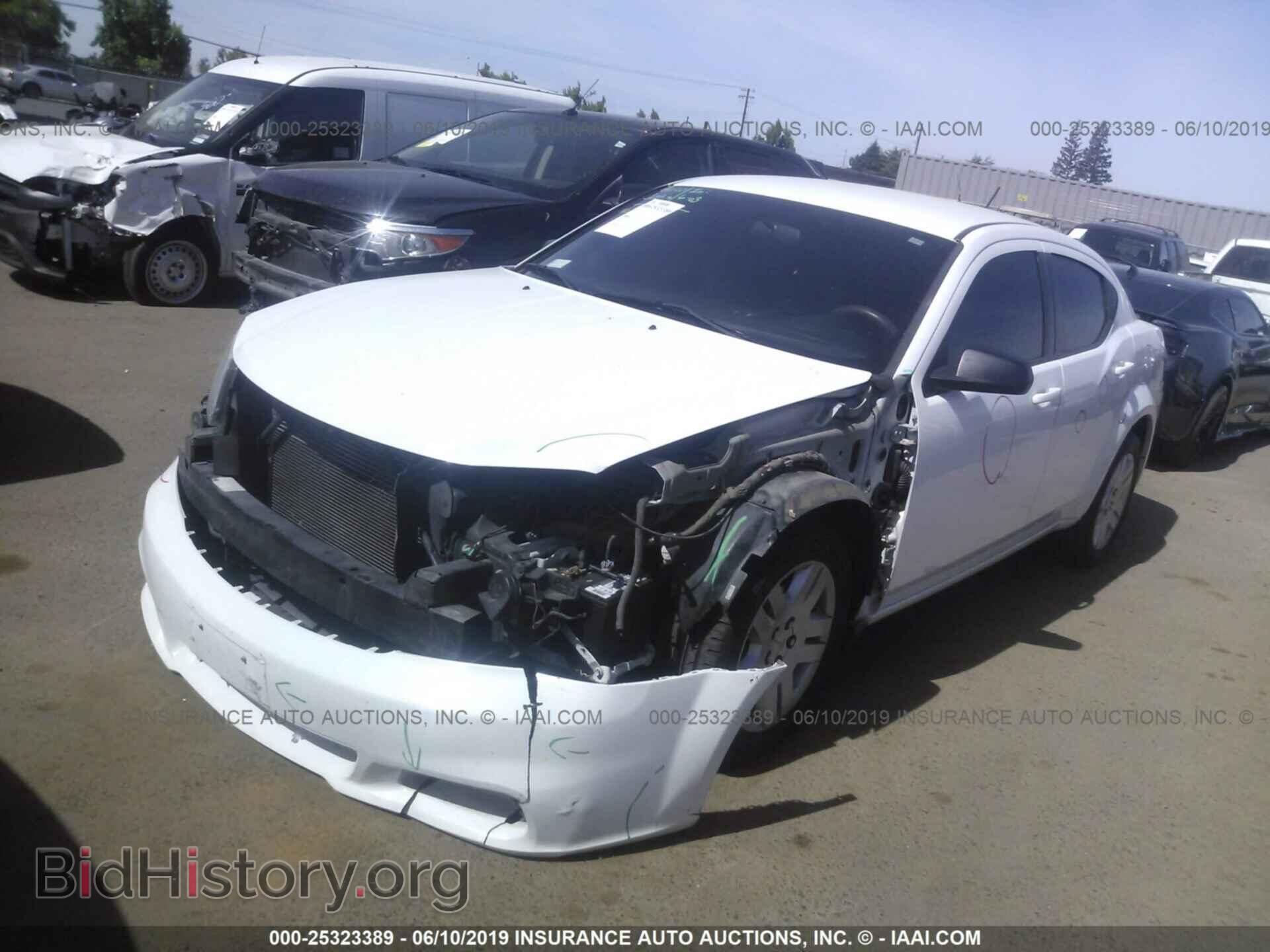 2011 DODGE AVENGER - VIN: 1B3BD4FB3BN609362 - Фото 2