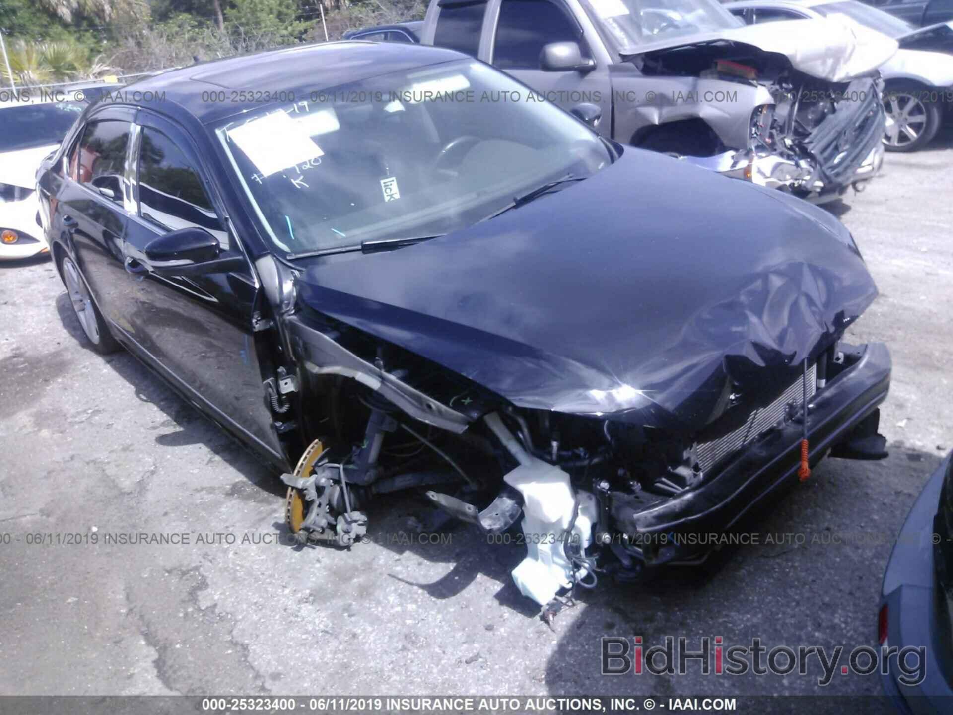 Photo 1VWCN7A35DC090926 - VOLKSWAGEN PASSAT 2013