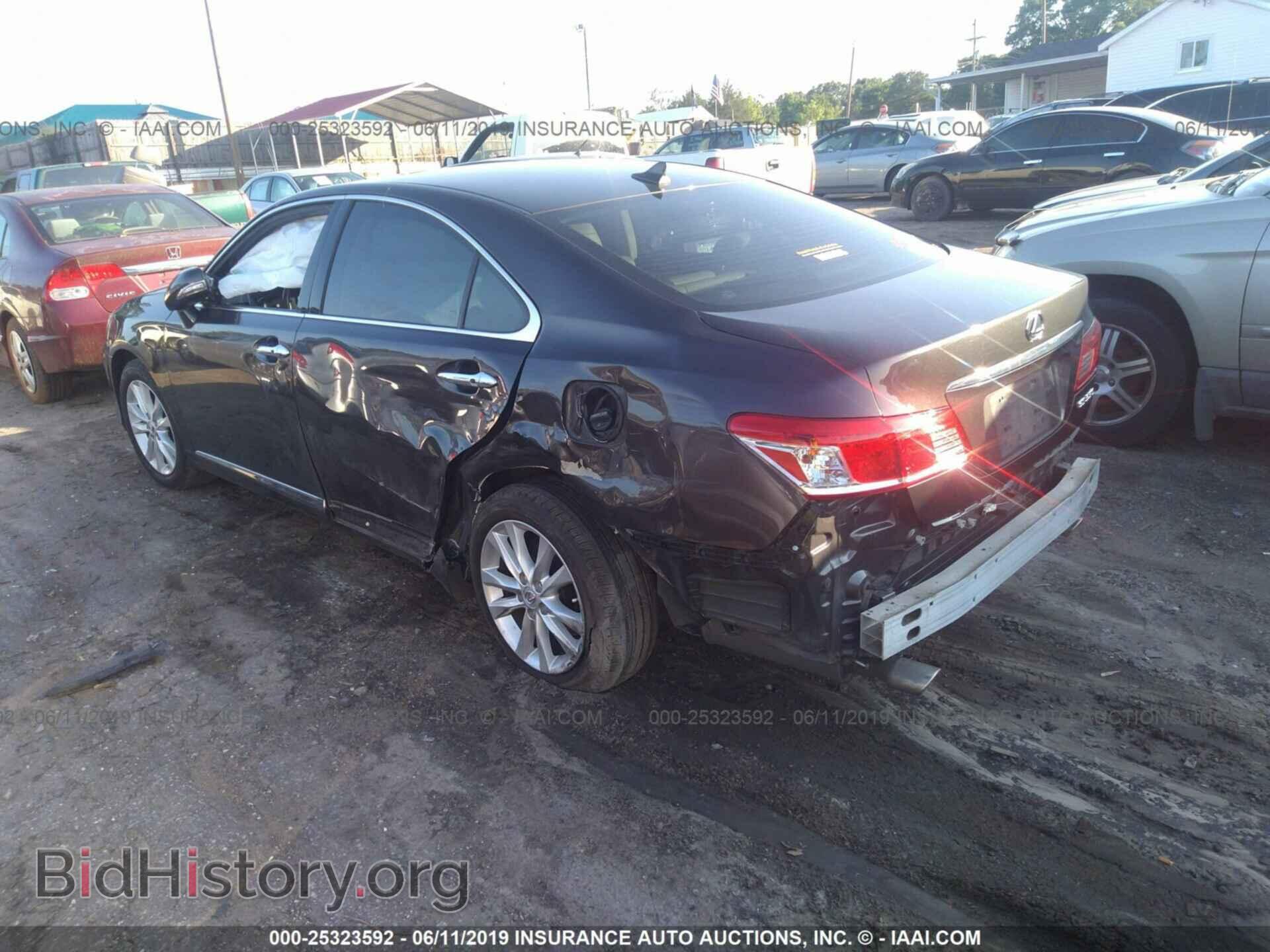 2011 LEXUS ES - VIN: JTHBK1EG5B2438291 - Фото 3