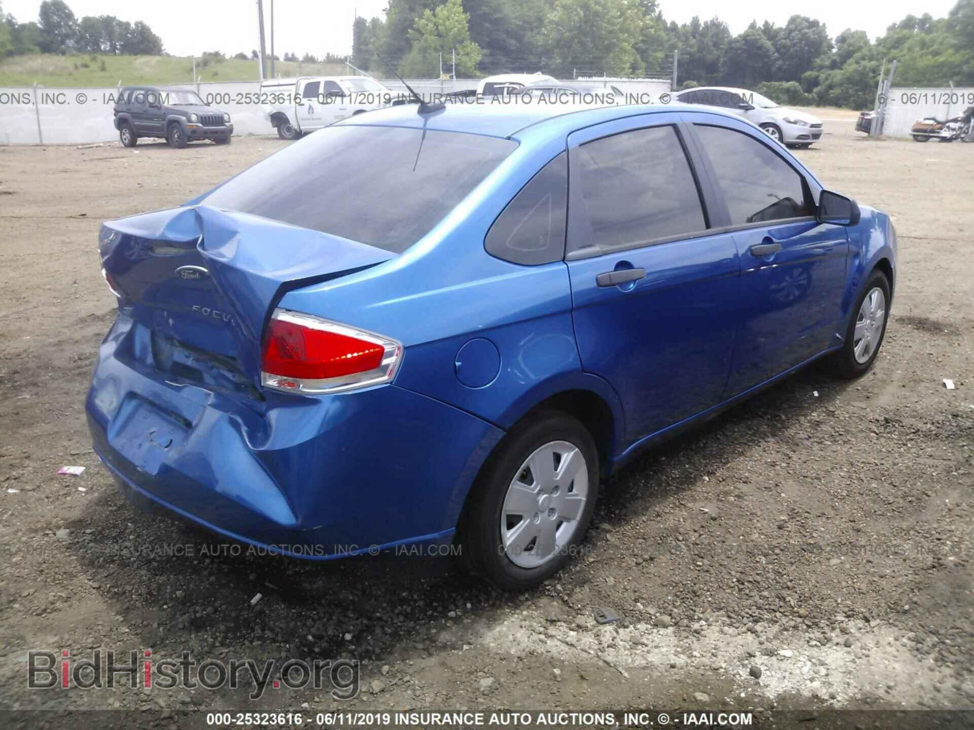 2011 FORD FOCUS - VIN: 1FAHP3EN8BW132885 - Фото 4
