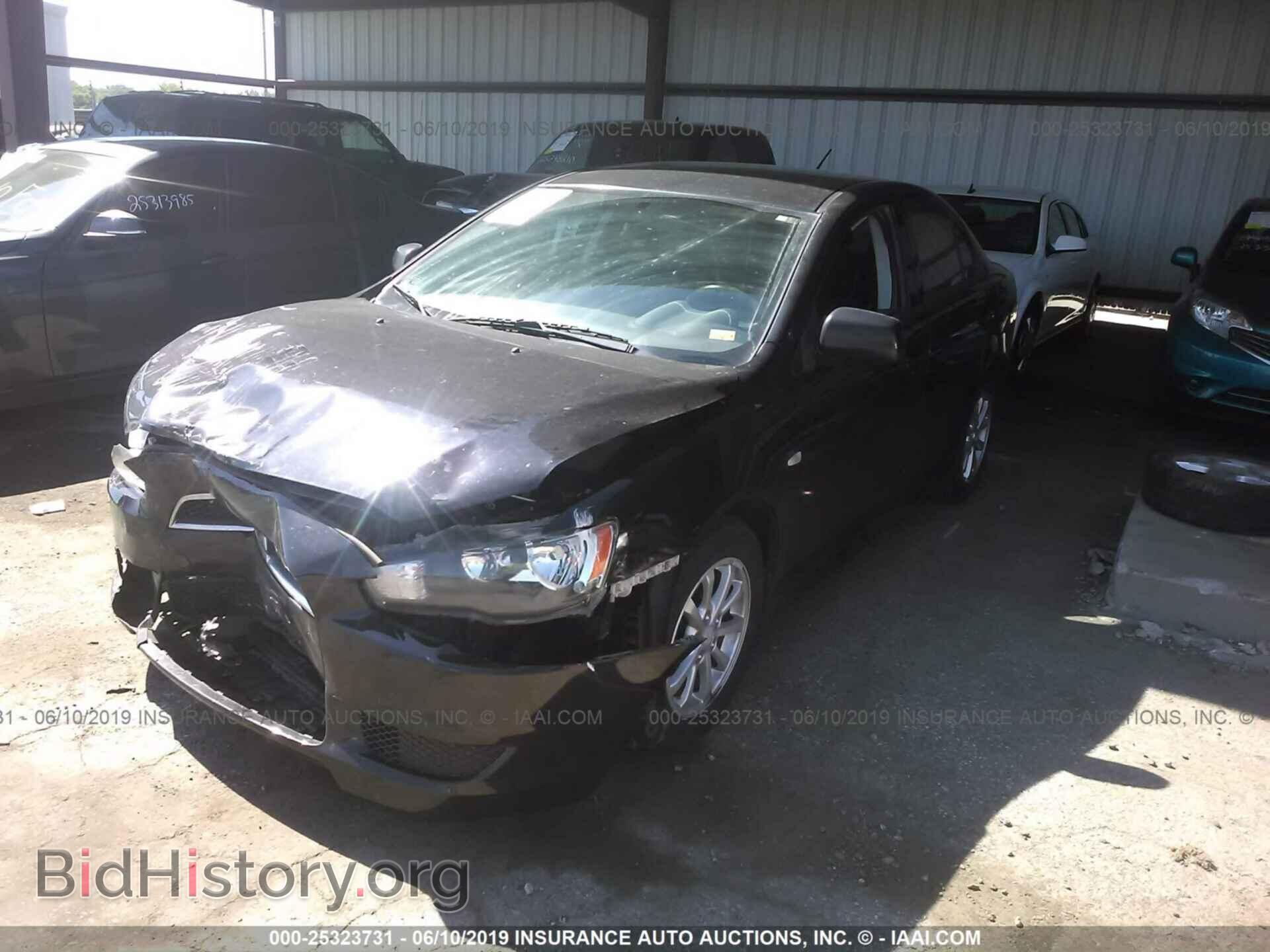 2011 MITSUBISHI LANCER - VIN: JA32U2FU4BU027165 - Фото 2