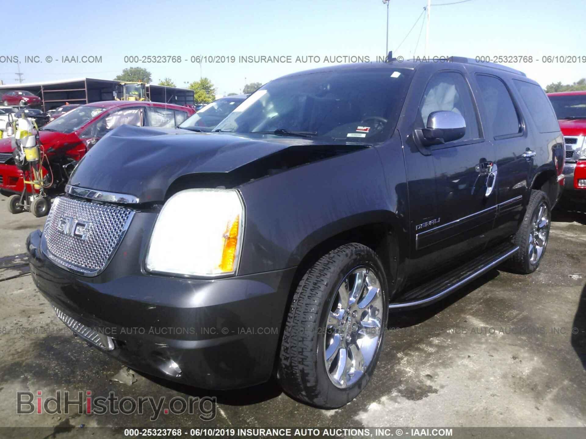 2011 GMC YUKON - VIN: 1GKS2EEF3BR127289 - Фото 2