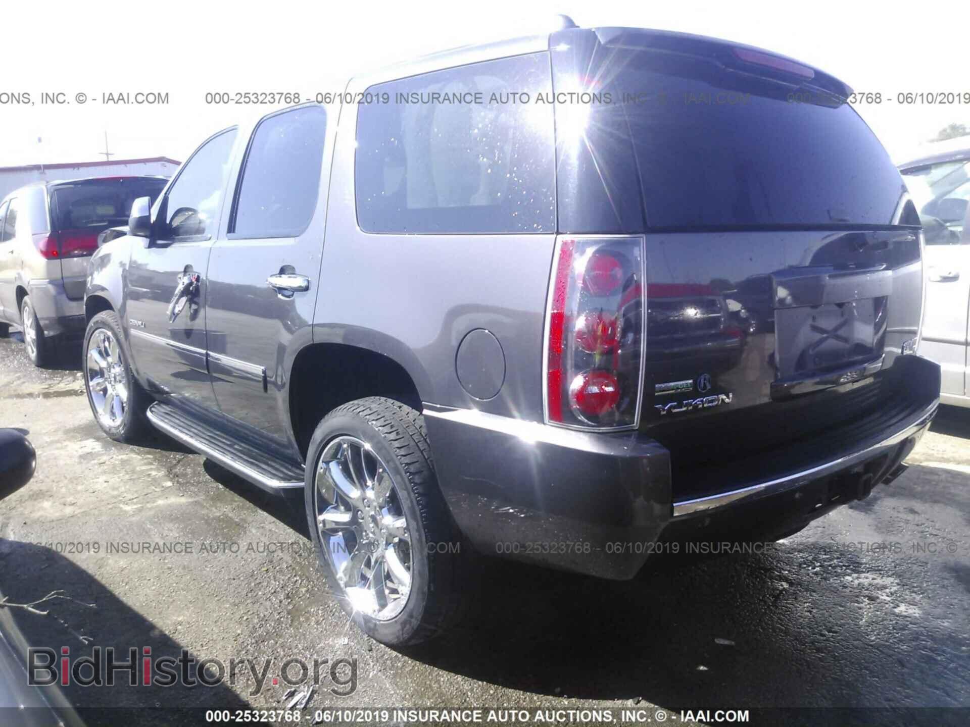 2011 GMC YUKON - VIN: 1GKS2EEF3BR127289 - Фото 3