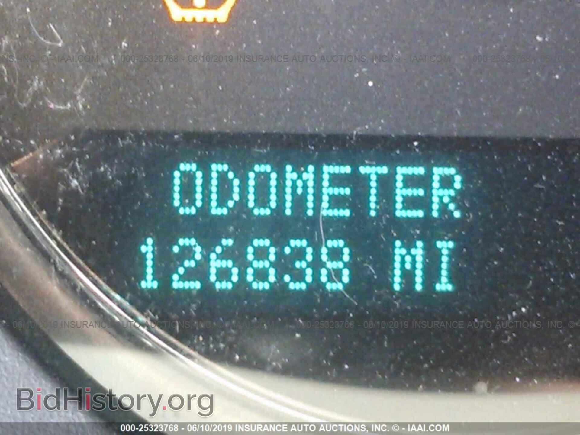 2011 GMC YUKON - VIN: 1GKS2EEF3BR127289 - Фото 7