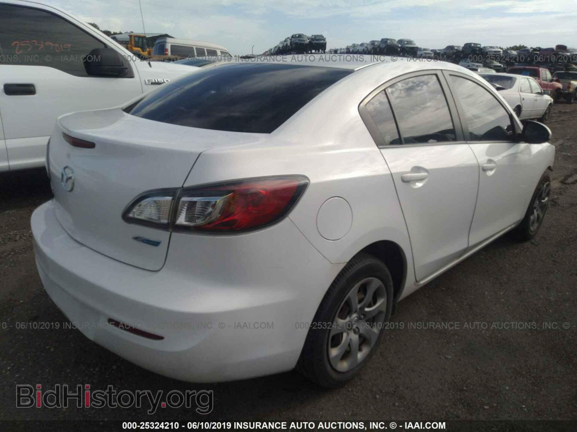 2013 MAZDA 3 - VIN: JM1BL1U70D1833097 - Фото 4