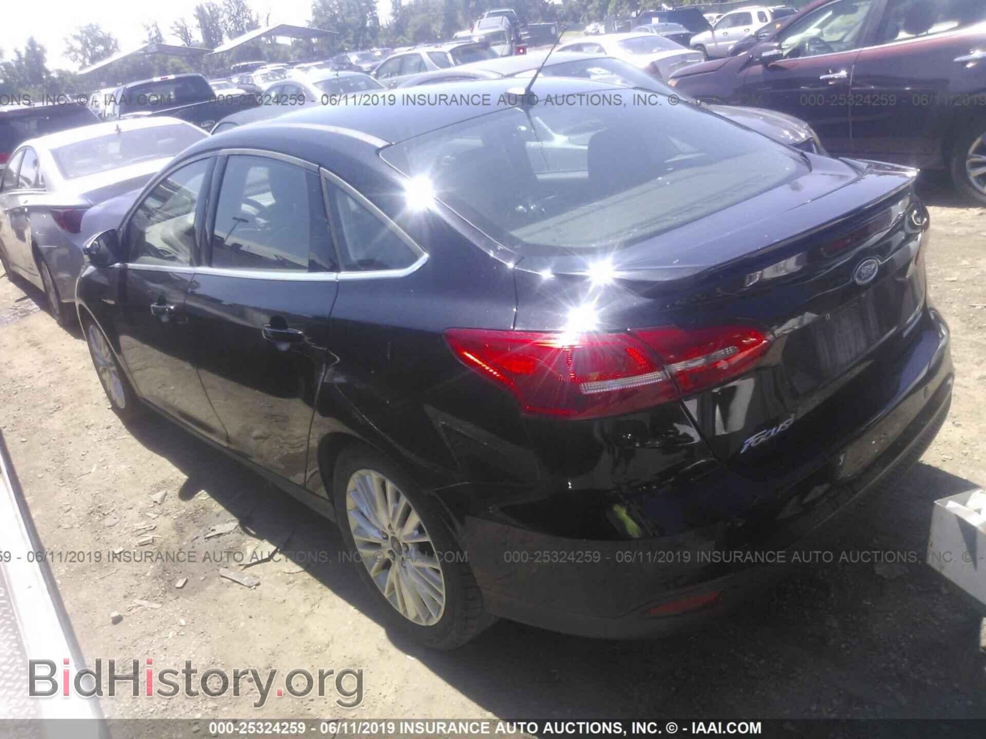 2016 FORD FOCUS - VIN: 1FADP3J2XGL211672 - Фото 3