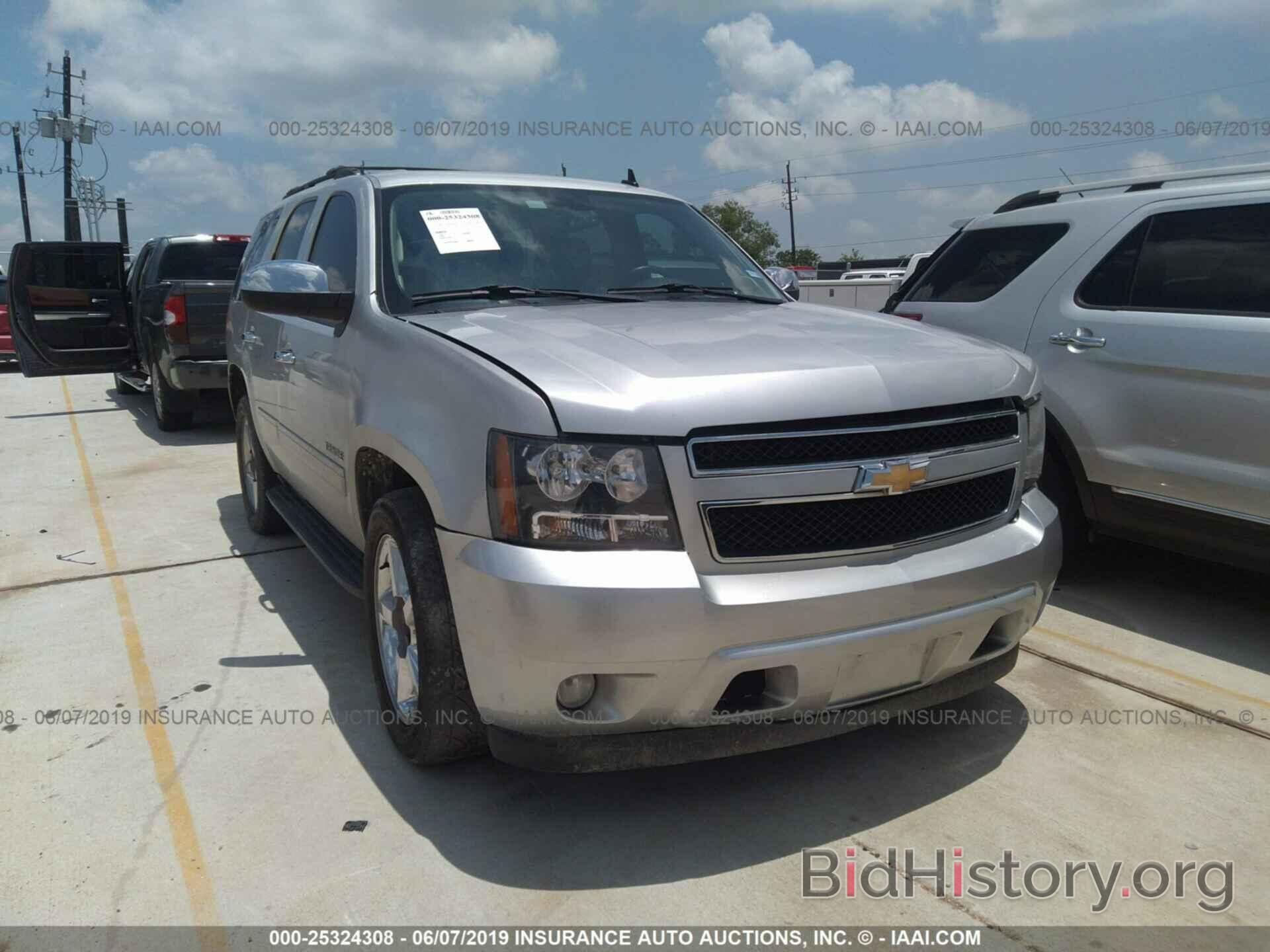 Photo 1GNSCCE06DR332401 - CHEVROLET TAHOE 2013